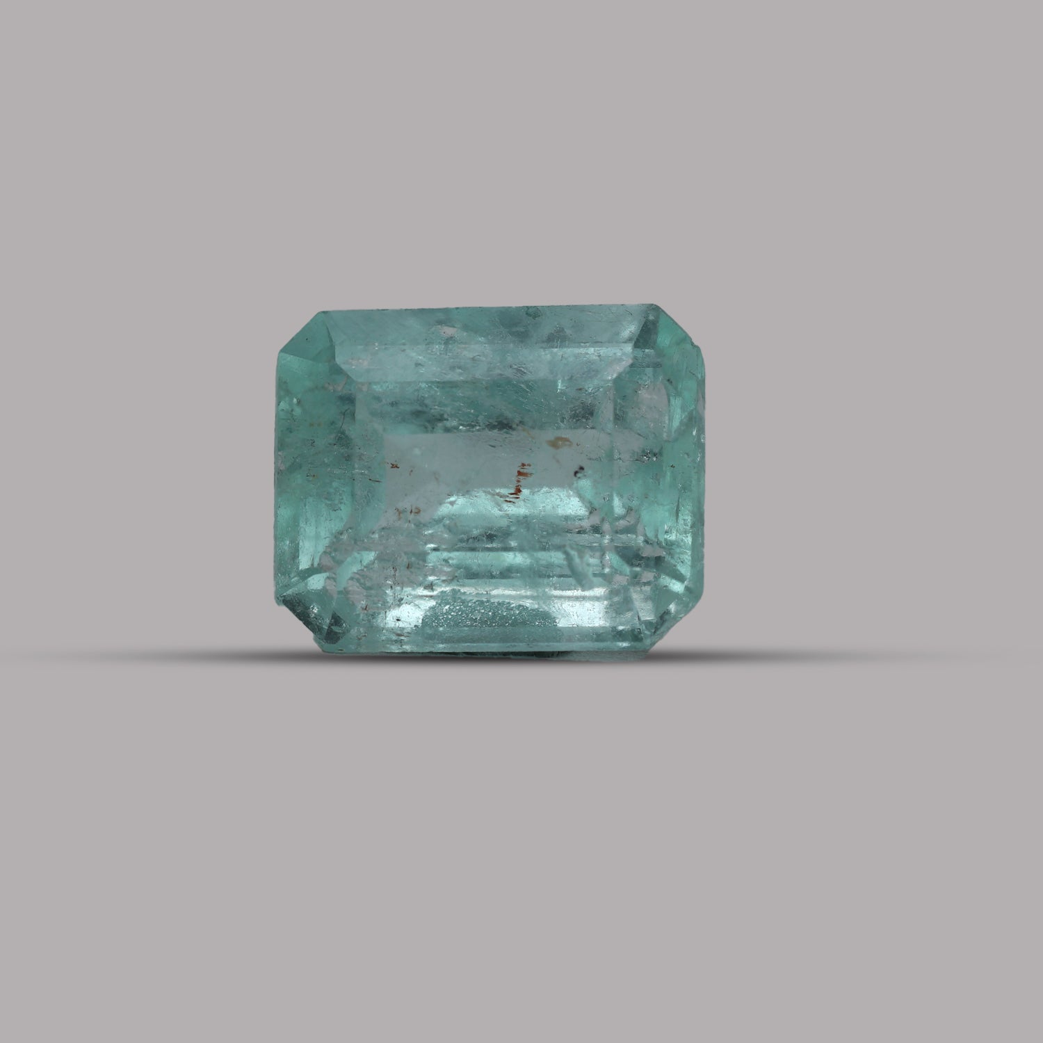 Emerald ( Panna ) - 4.1 Carat