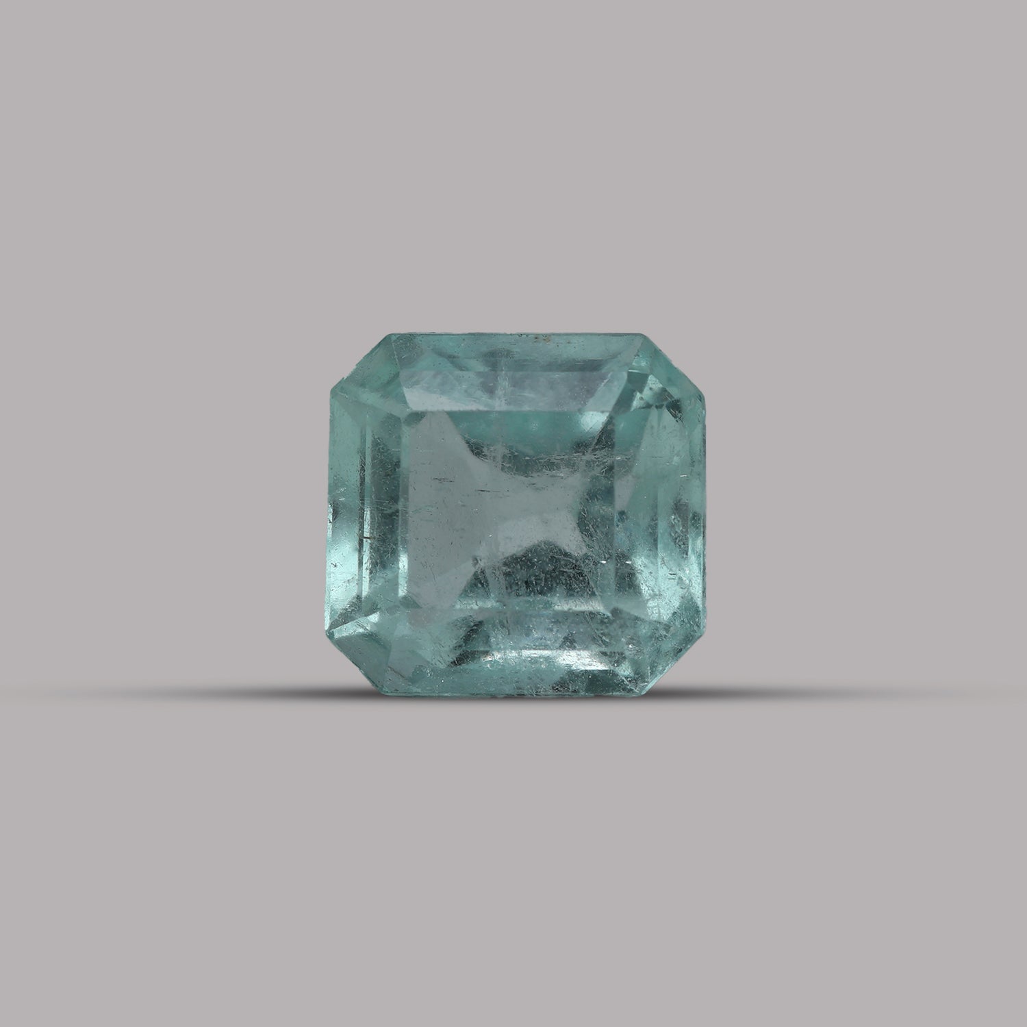 Emerald ( Panna ) - 3.97 Carat