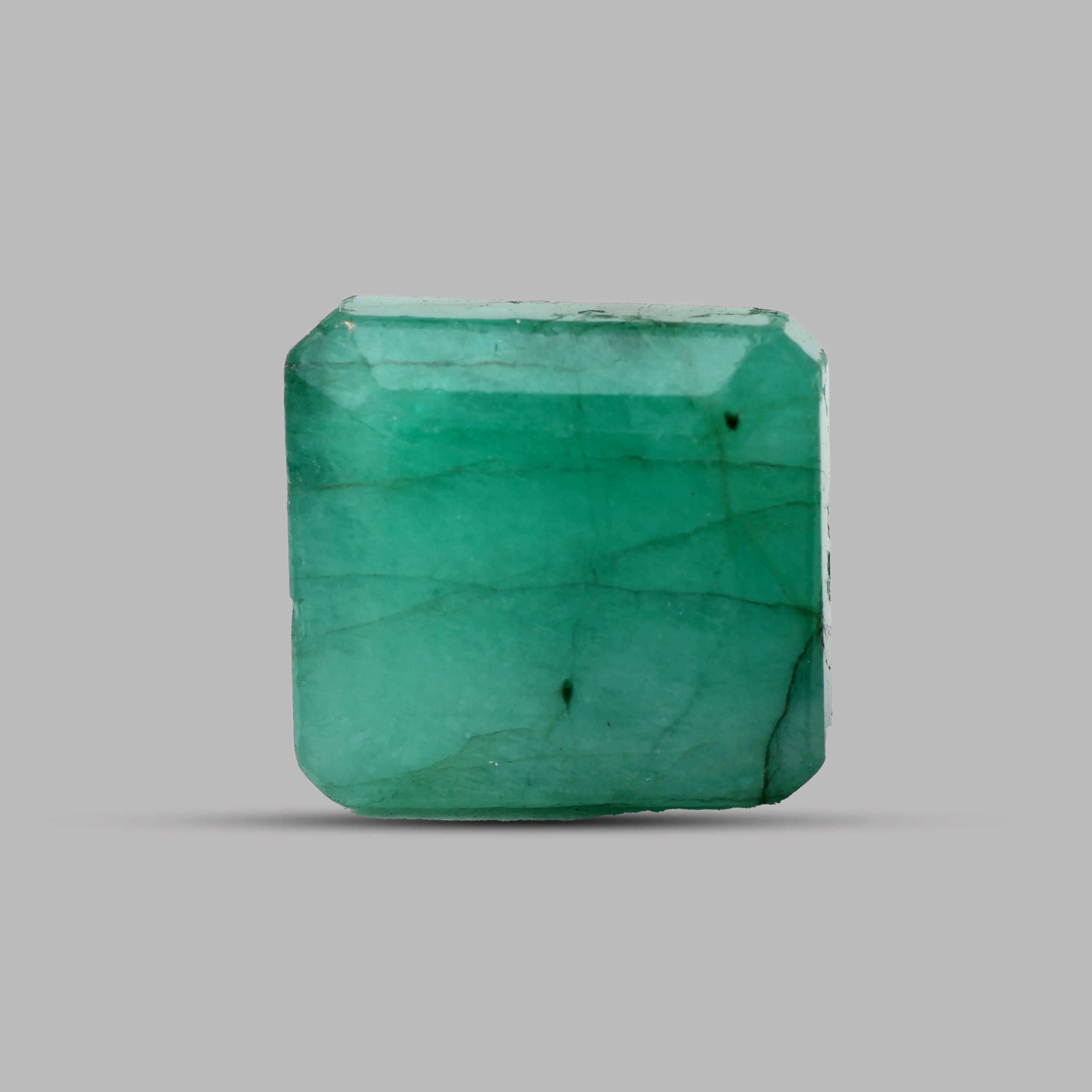 Emerald ( Panna ) - 9.87 Carat
