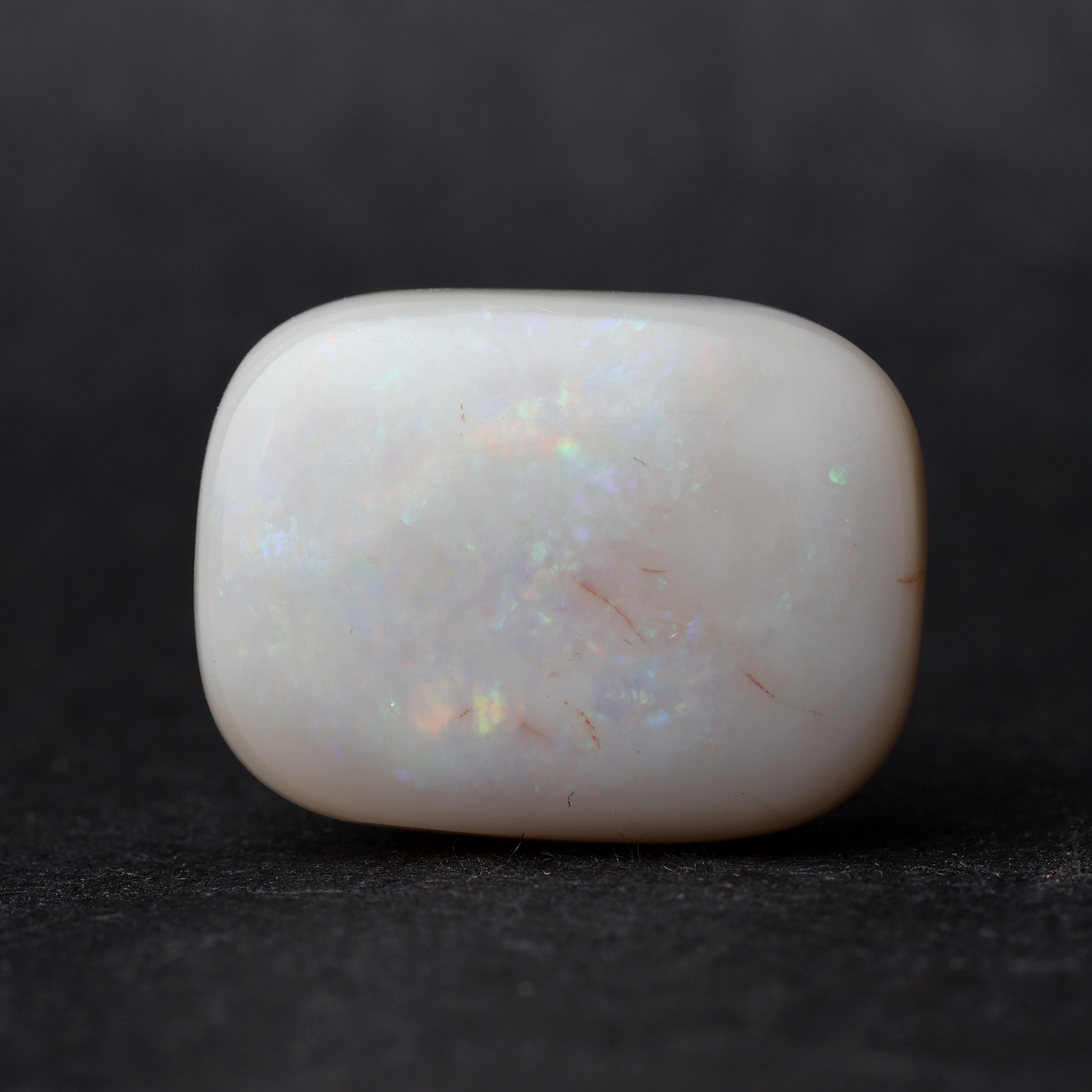 Opal (Australian) - 12.18 Carat