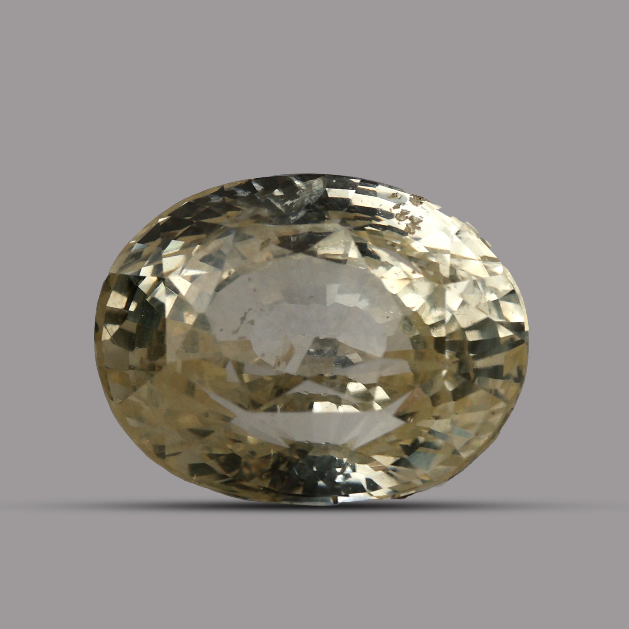 Yellow Sapphire - 6.08 Carat (Ceylon)