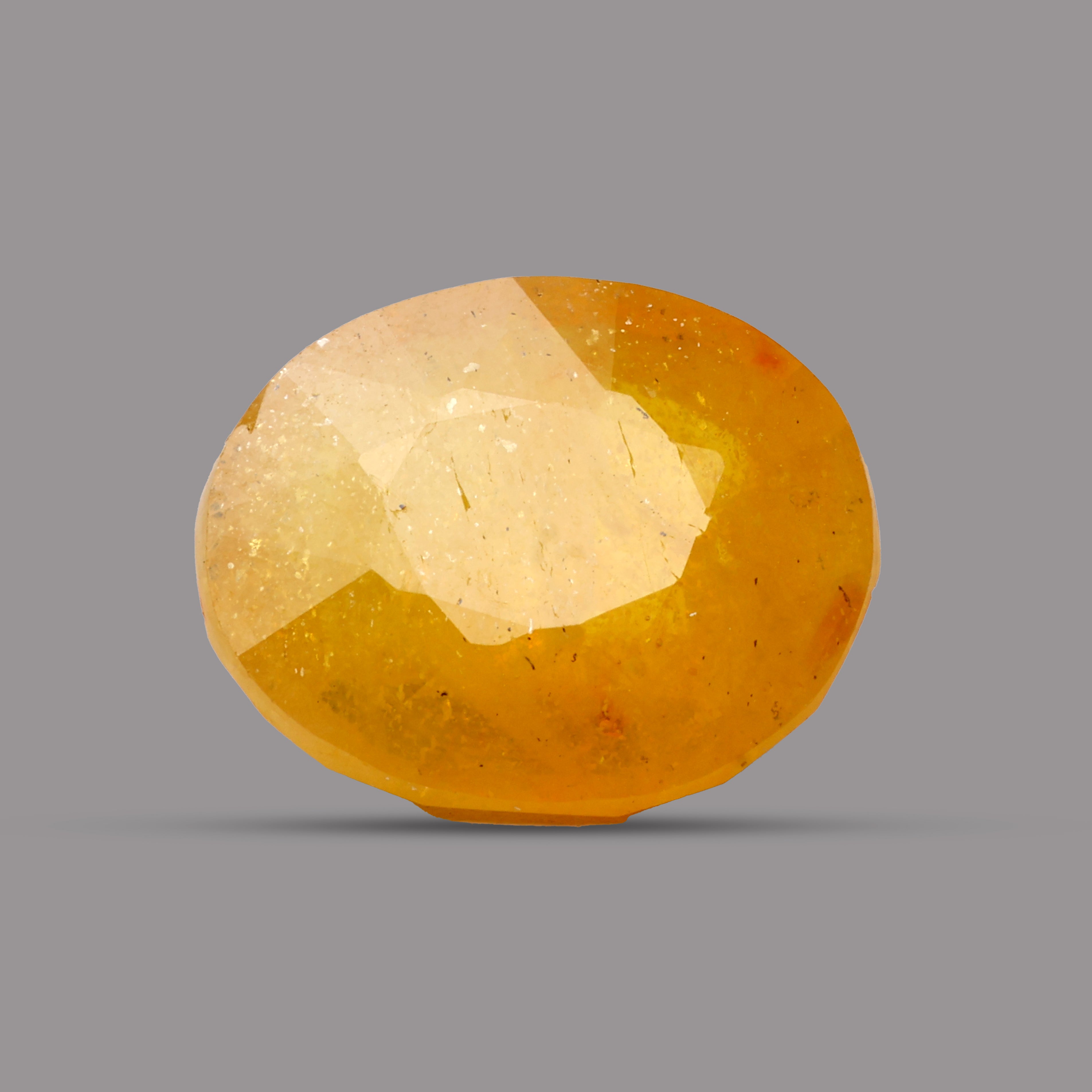 Yellow Sapphire - 6.82 Carat