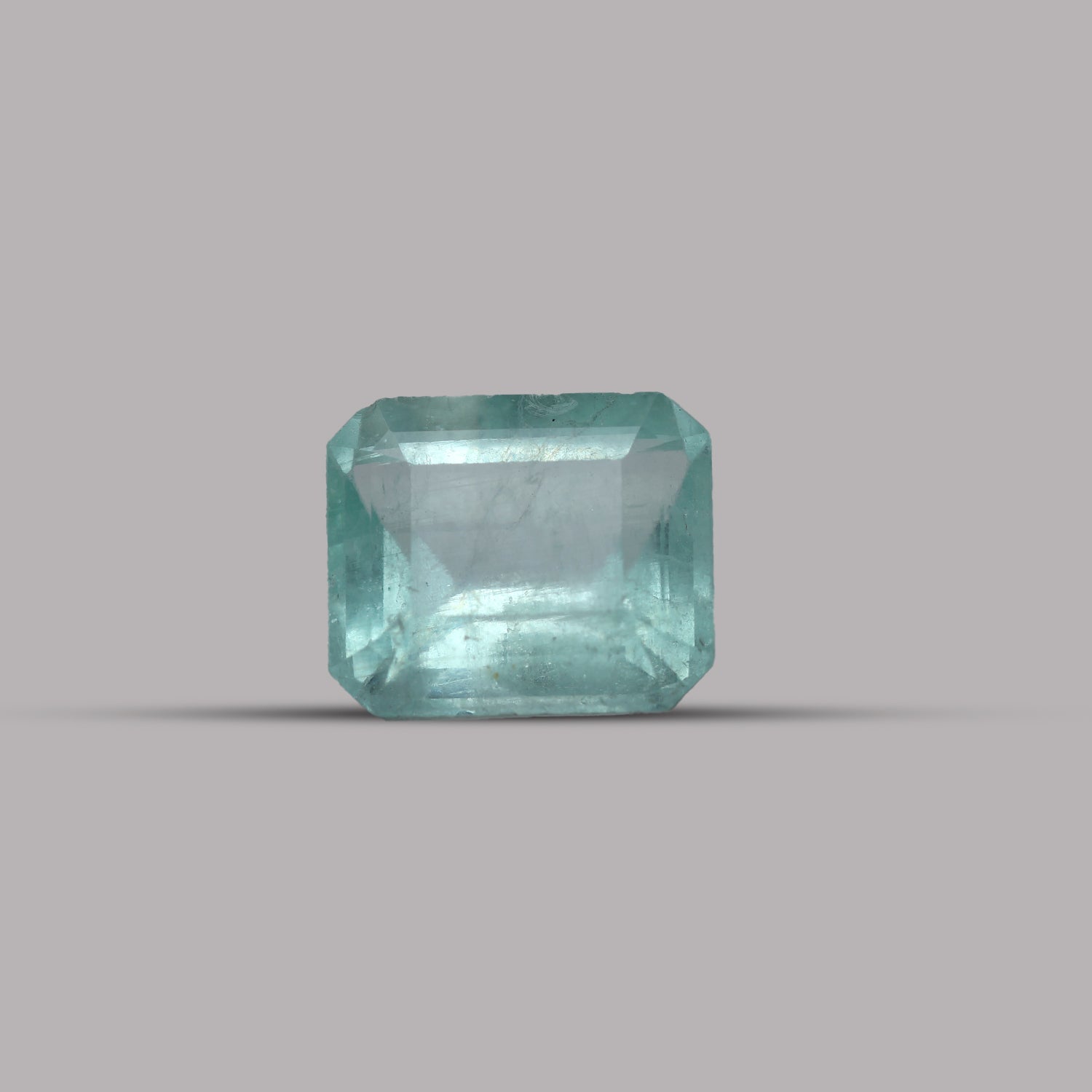 Emerald ( Panna ) - 3.08 Carat