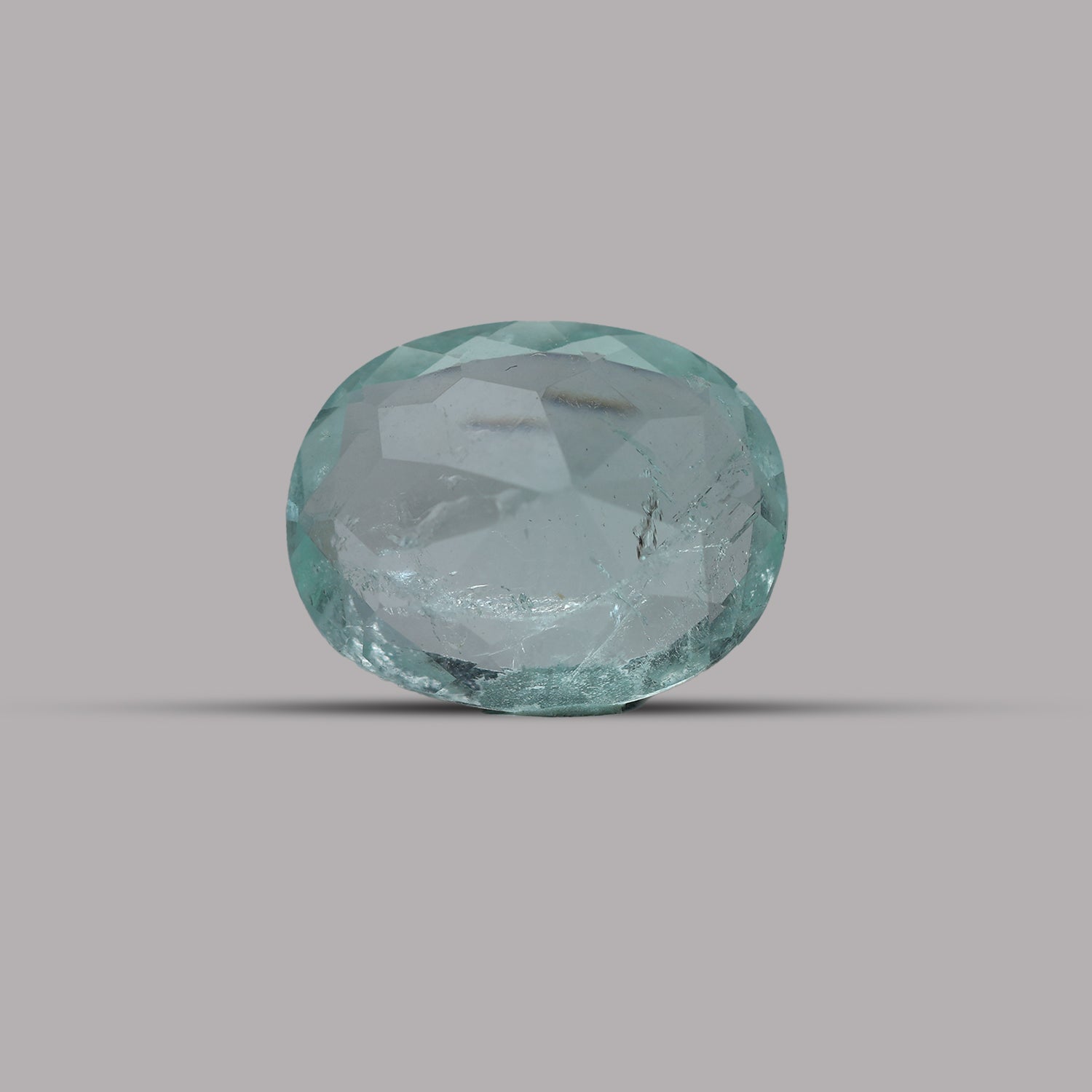 Emerald ( Panna ) - 3.81 Carat