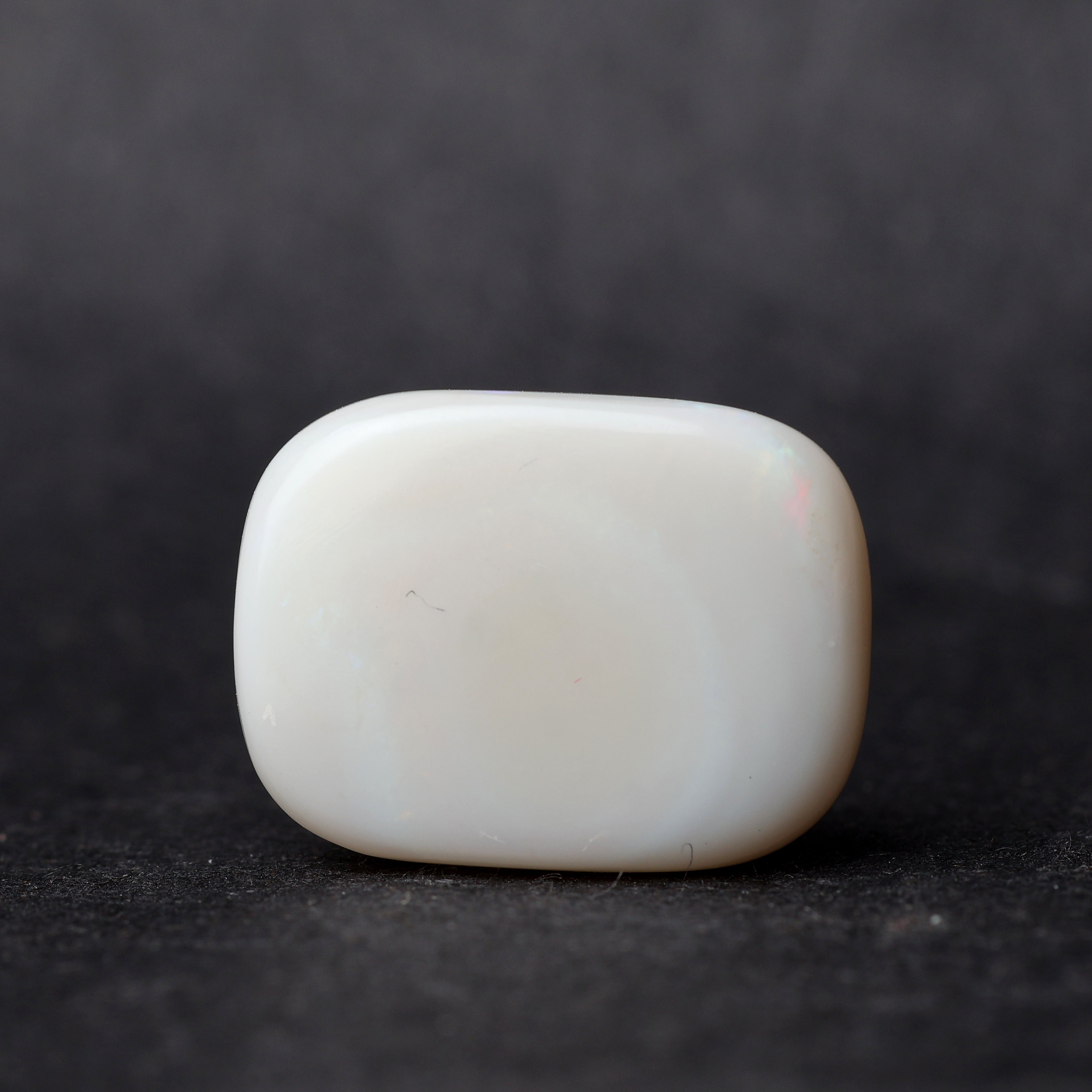 Opal (Australian) - 12.18 Carat