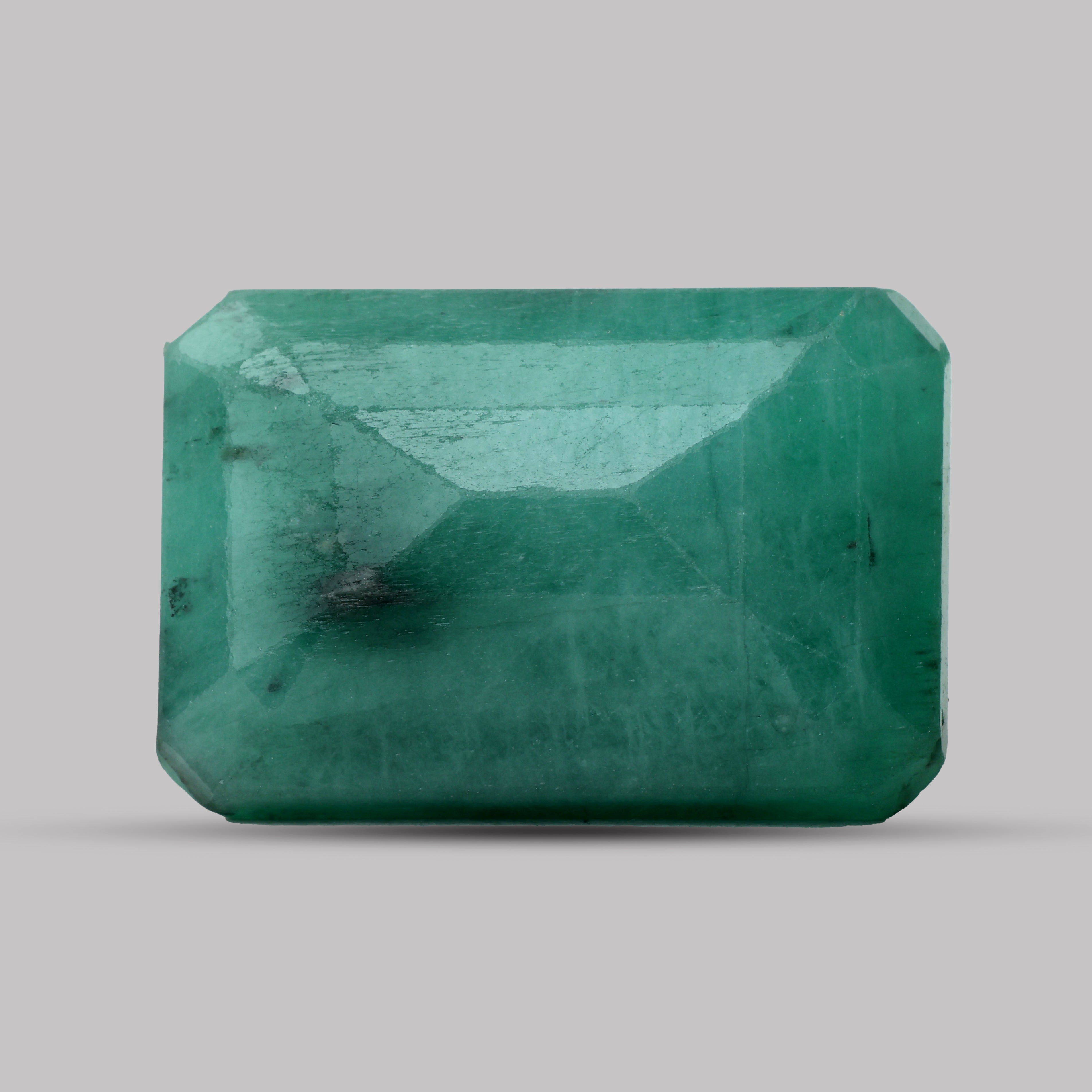 Emerald ( Panna ) - 12.93 Carat