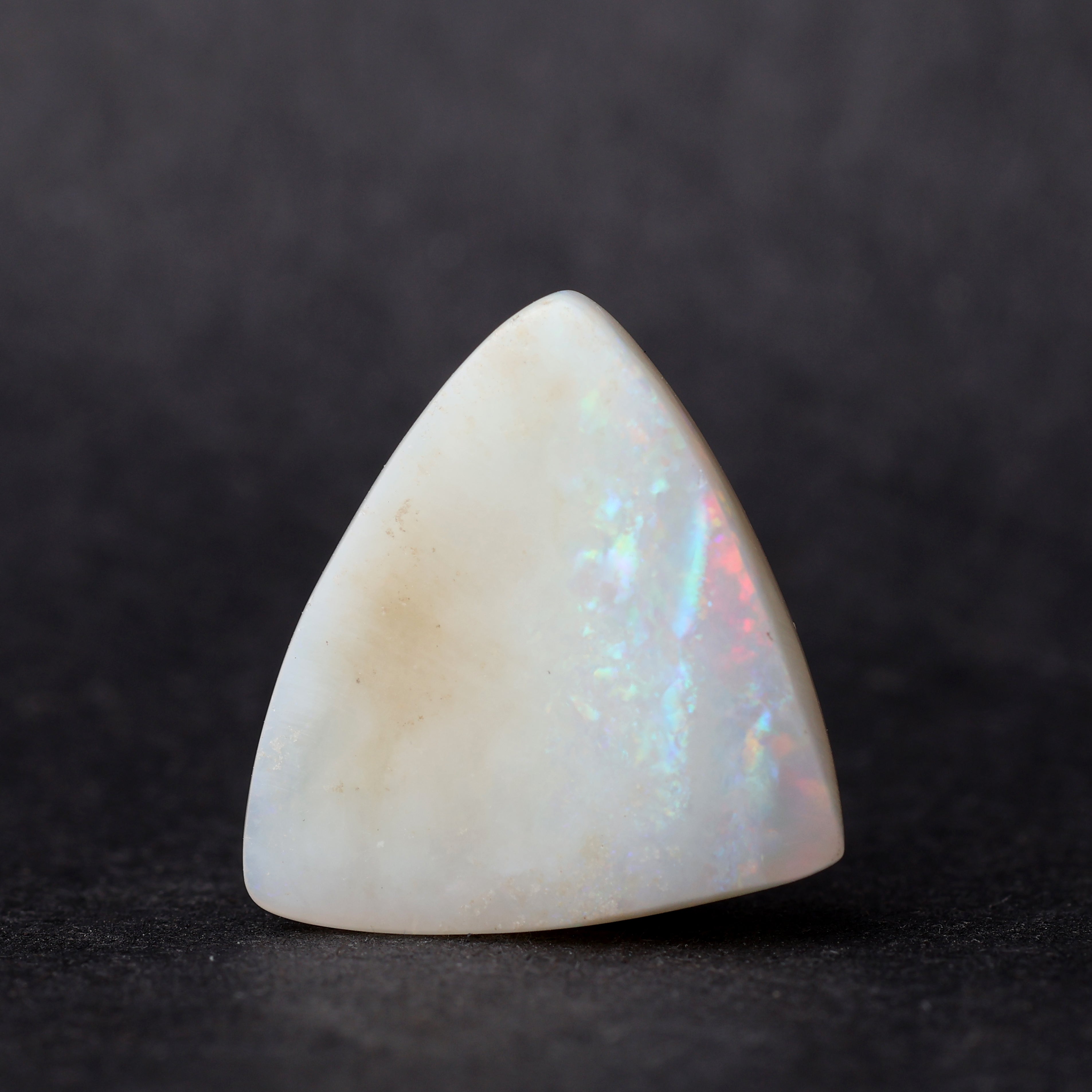 Opal (Australian) - 7.57 Carat