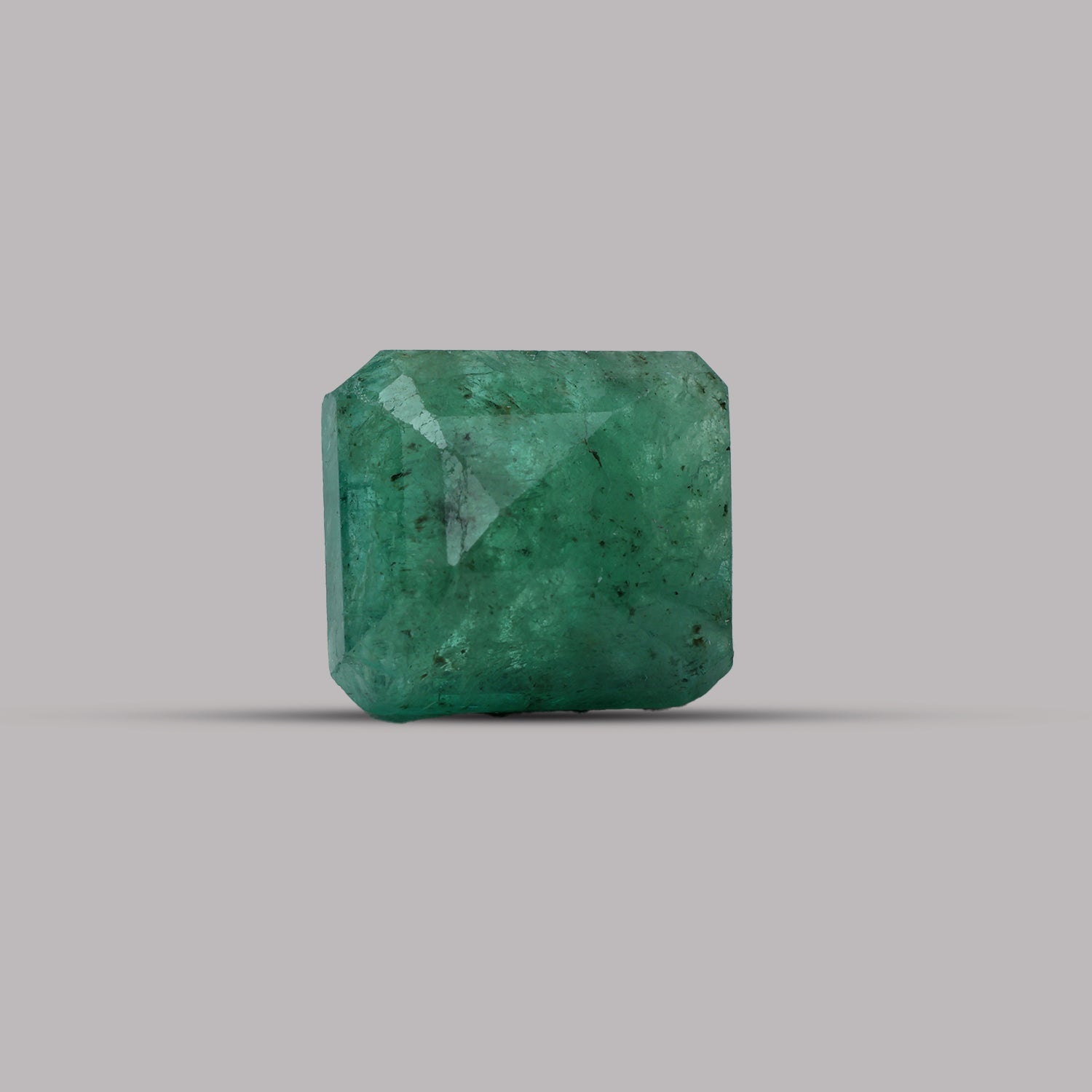 Emerald ( Panna ) - 4.94 Carat
