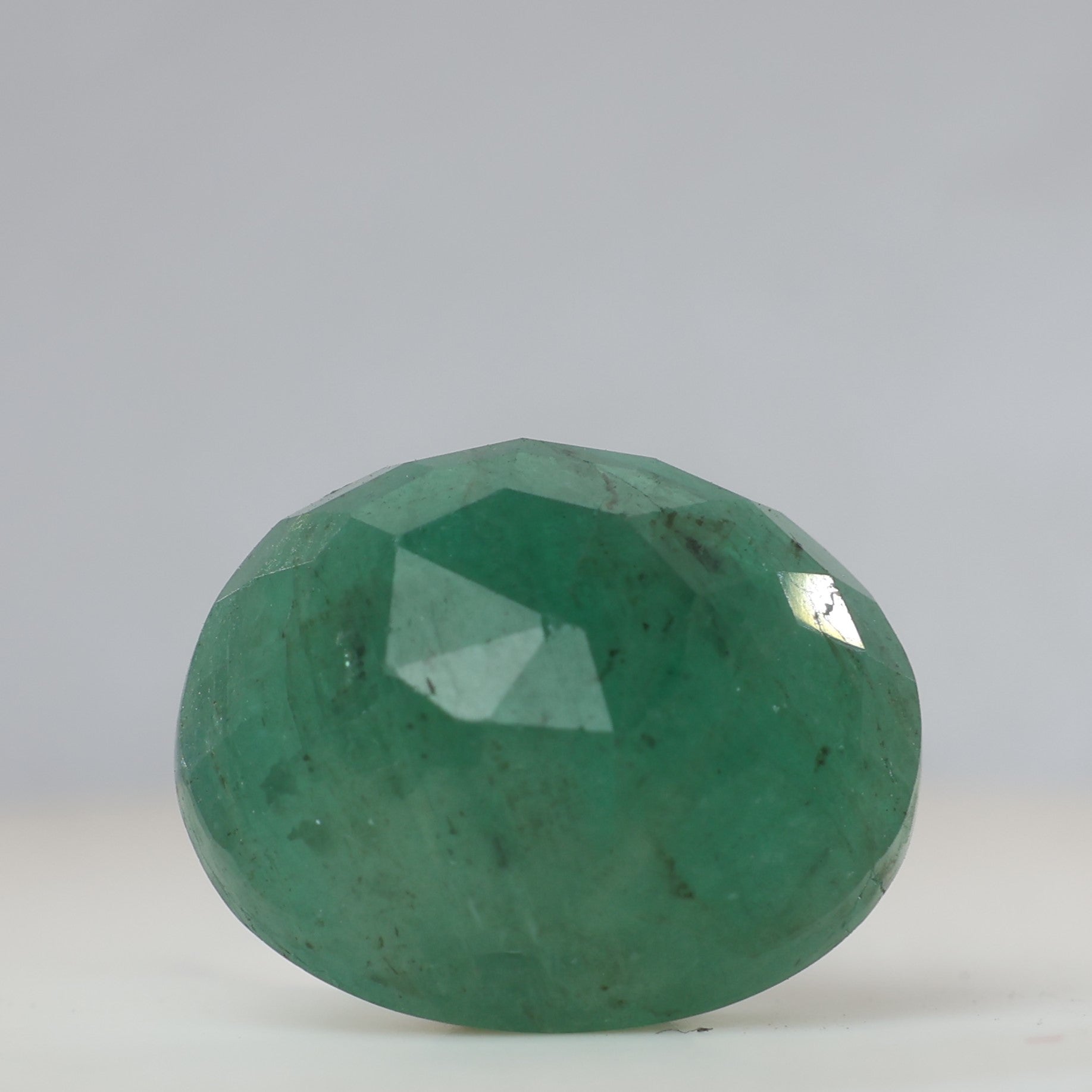 Emerald ( Panna ) - 8.75 Carat