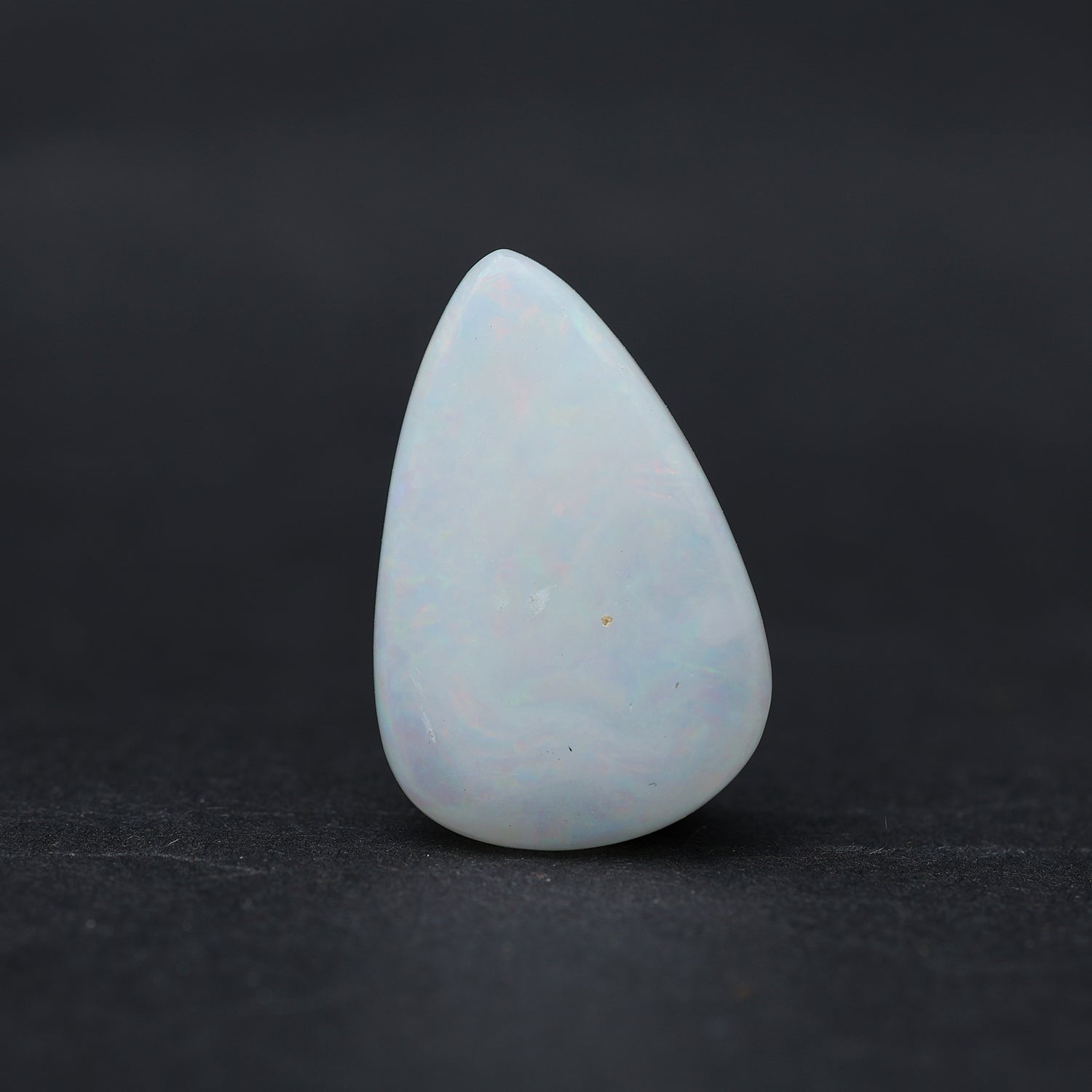 Opal (Ethiopian) - 5.90 Carat
