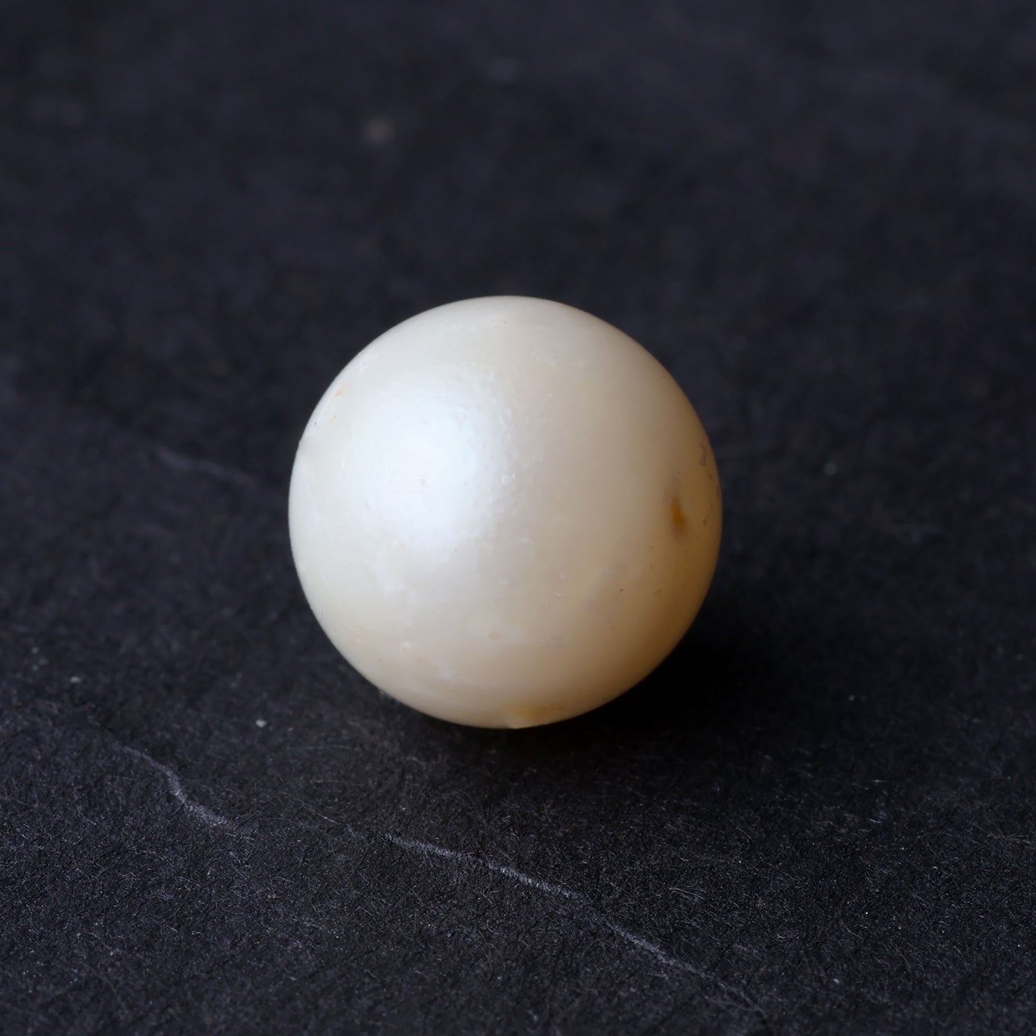 South Sea Pearl - 9.7 Carat