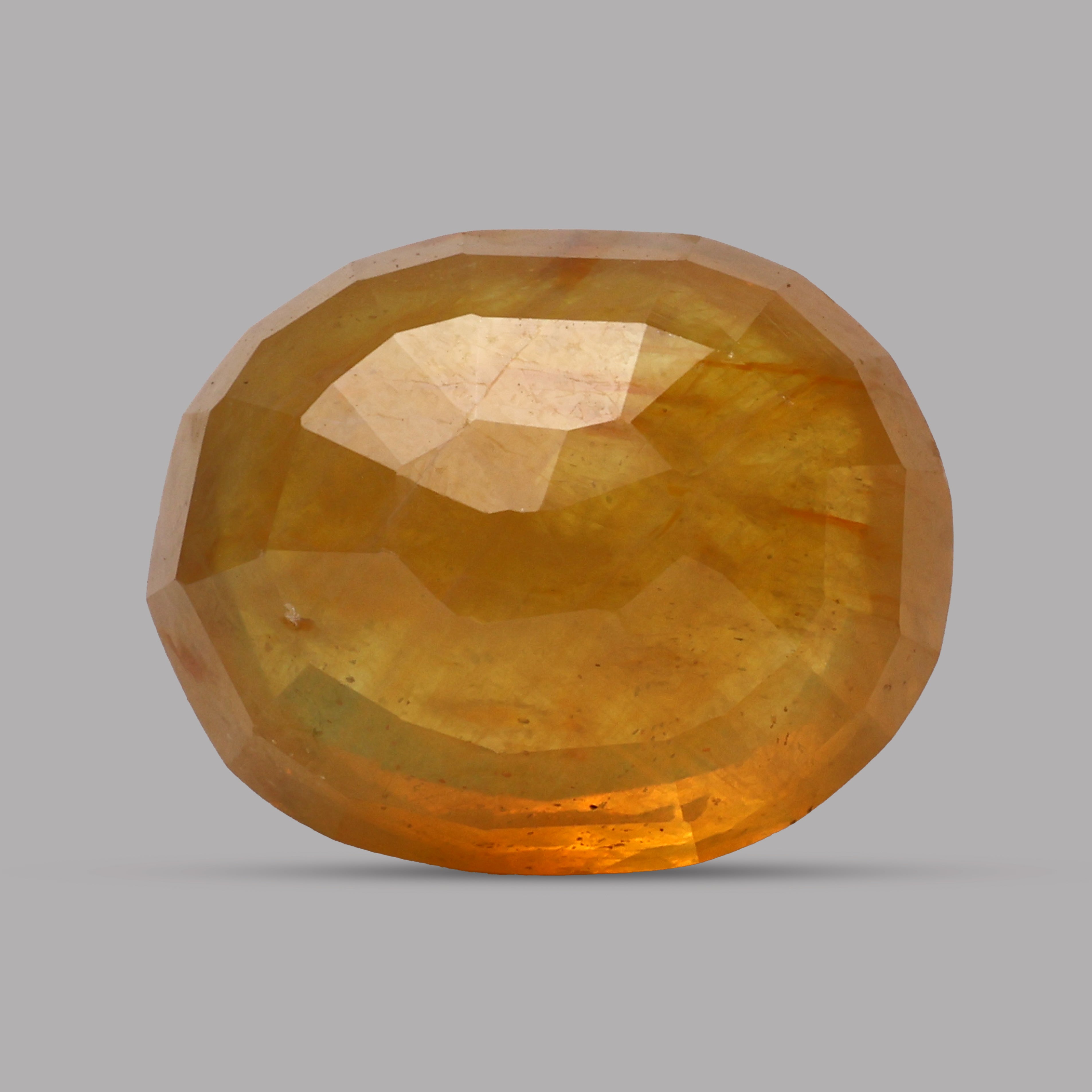 Yellow Sapphire - 8.23 Carat