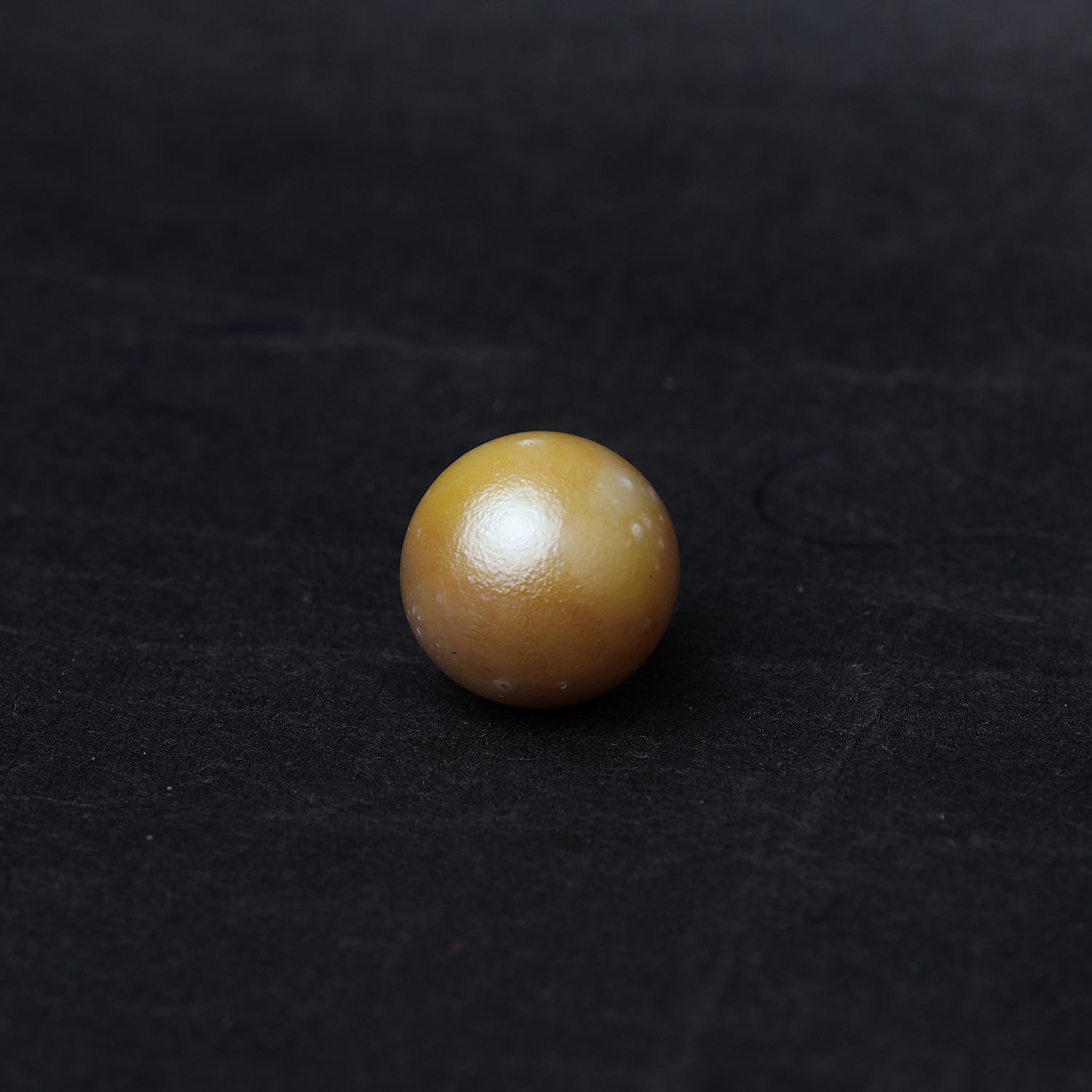 South Sea Pearl - 14.26 Carat