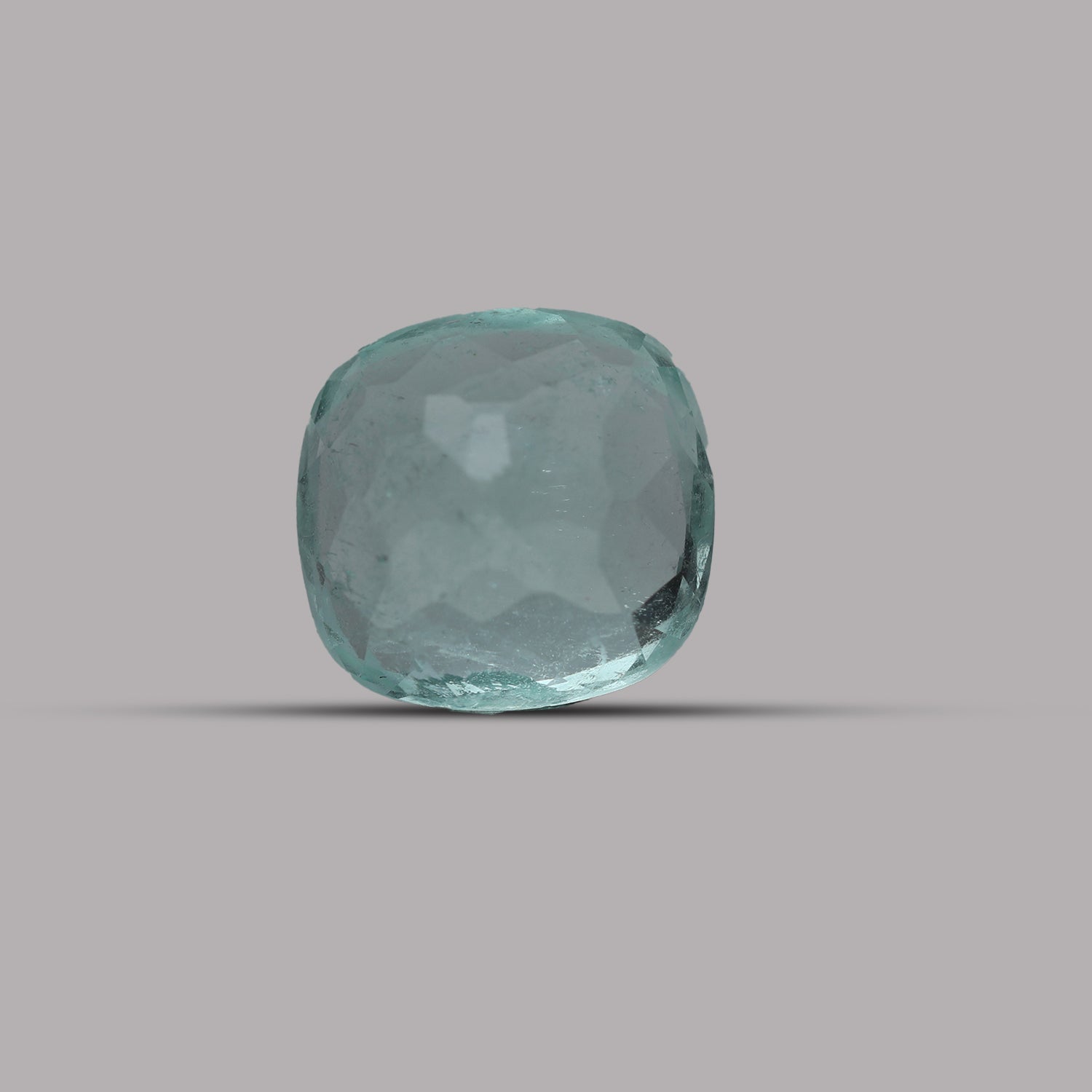 Emerald ( Panna ) - 4.49 Carat