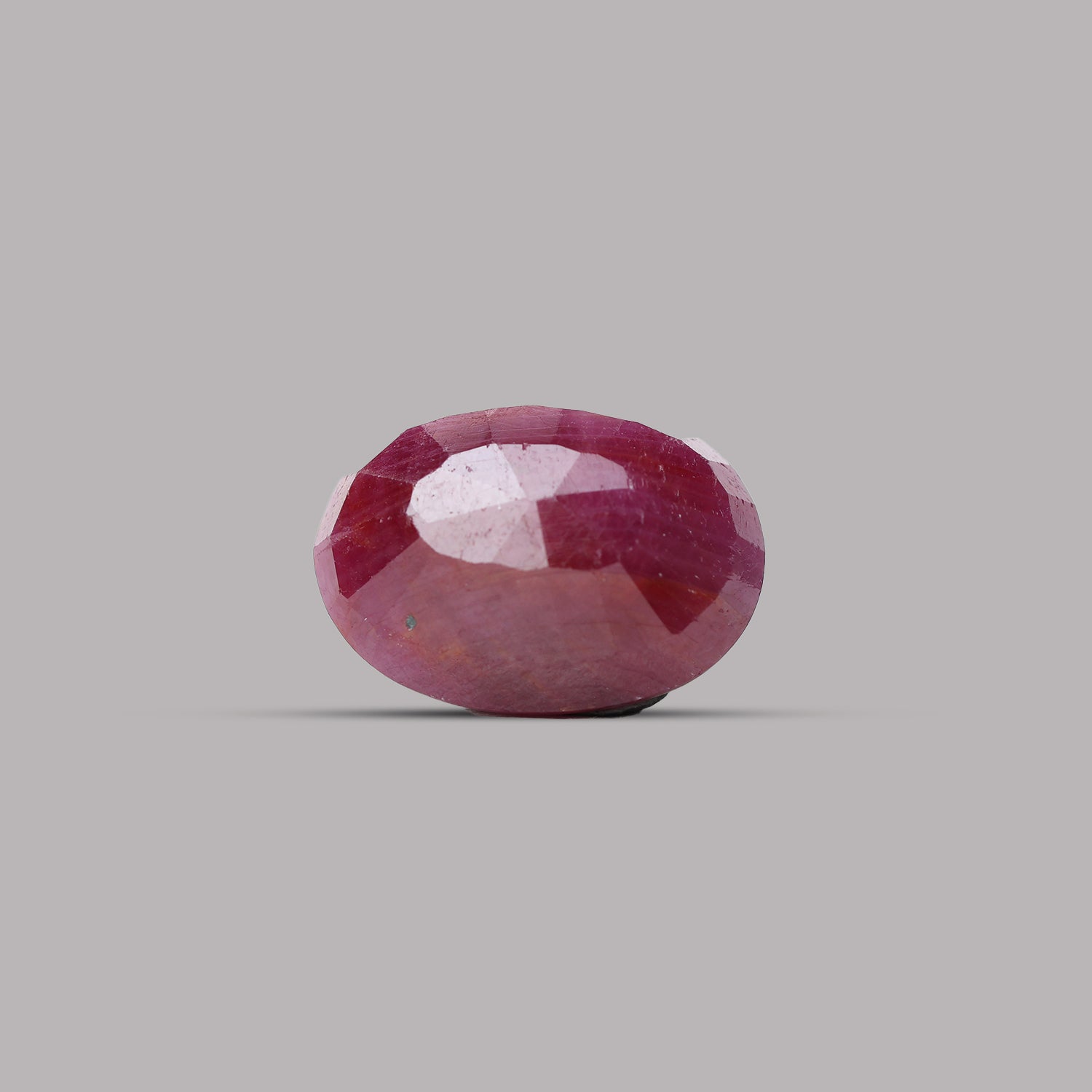 Ruby (African) - 6.65 Carat