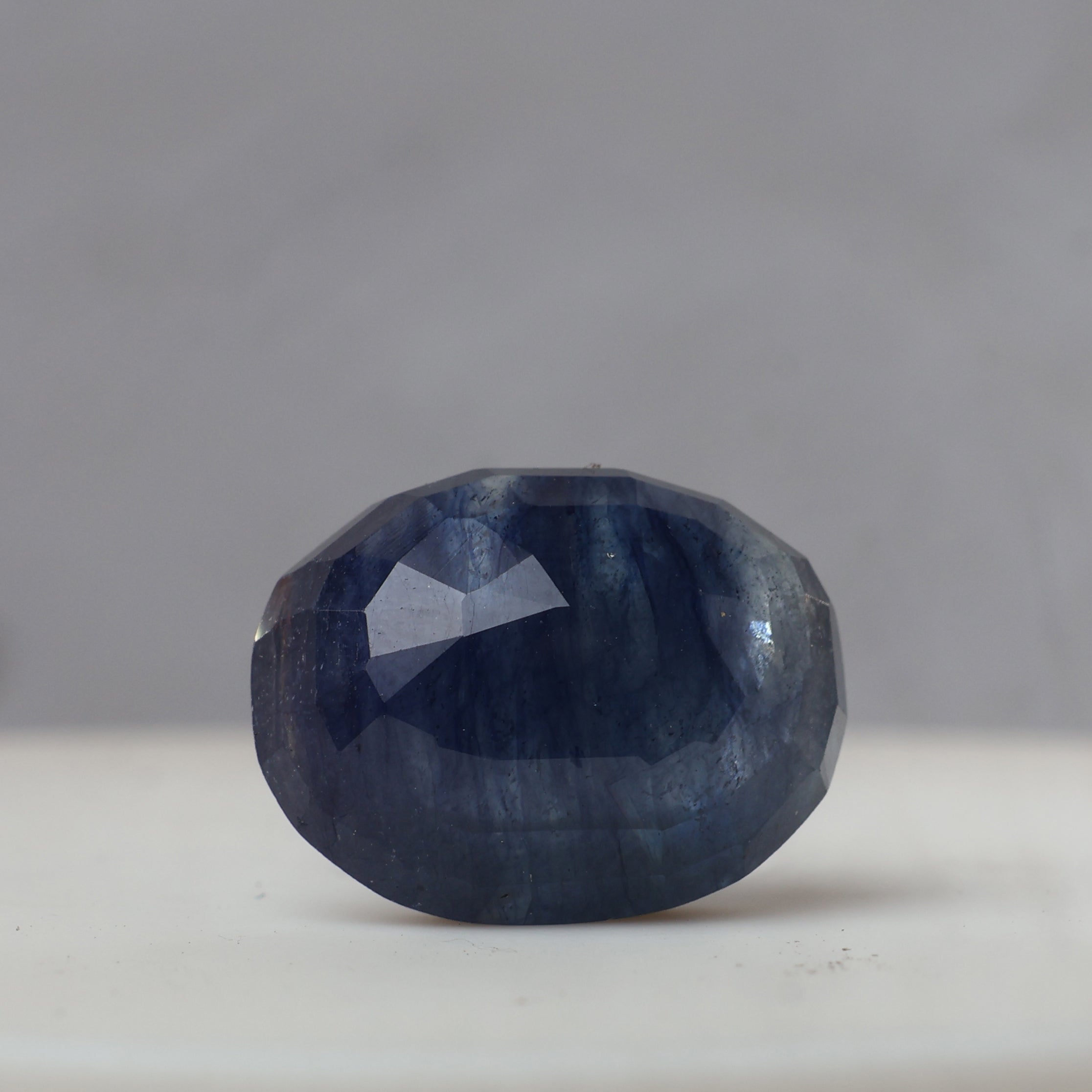 Blue Sapphire - 9.81 Carat