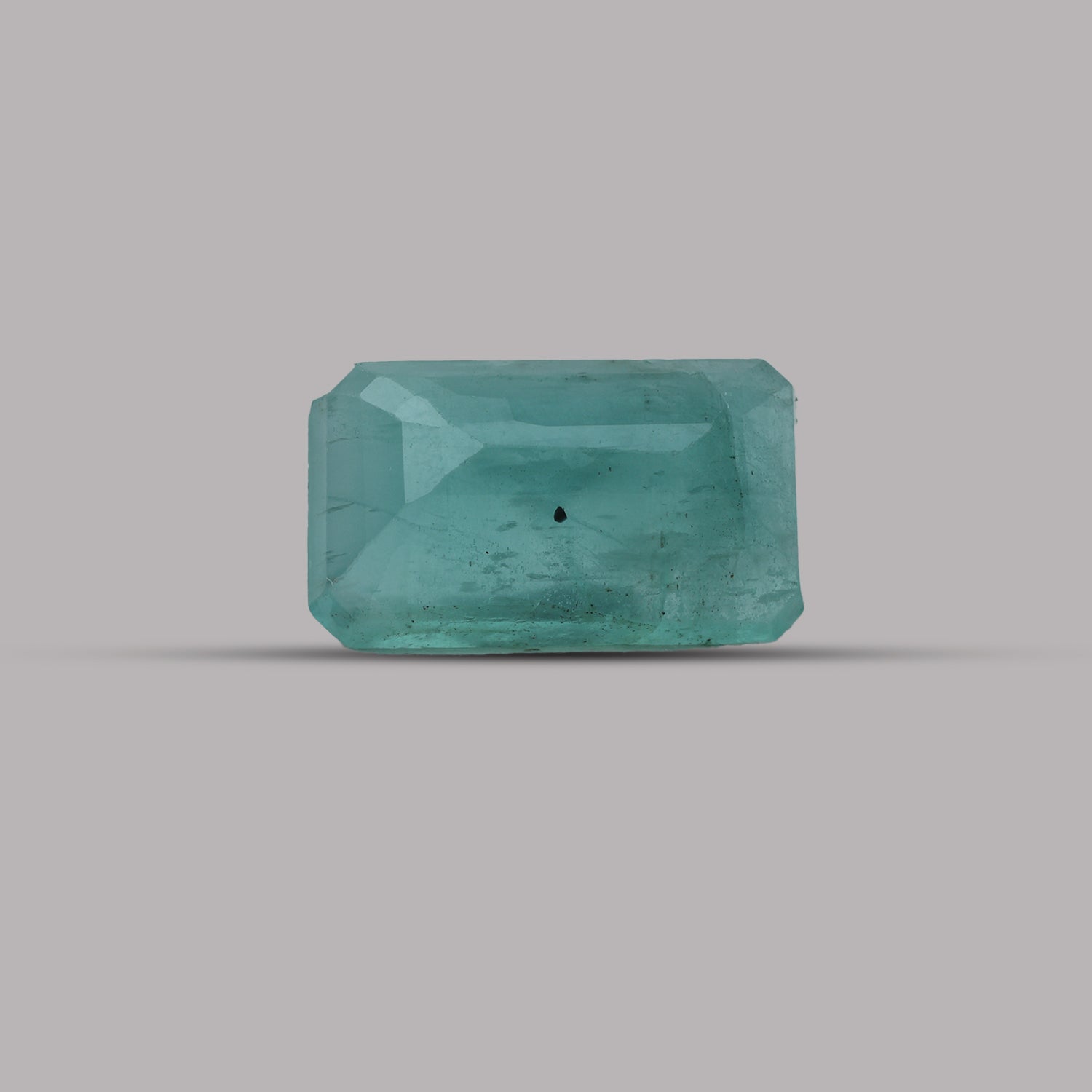 Emerald ( Panna ) - 5.54 Carat
