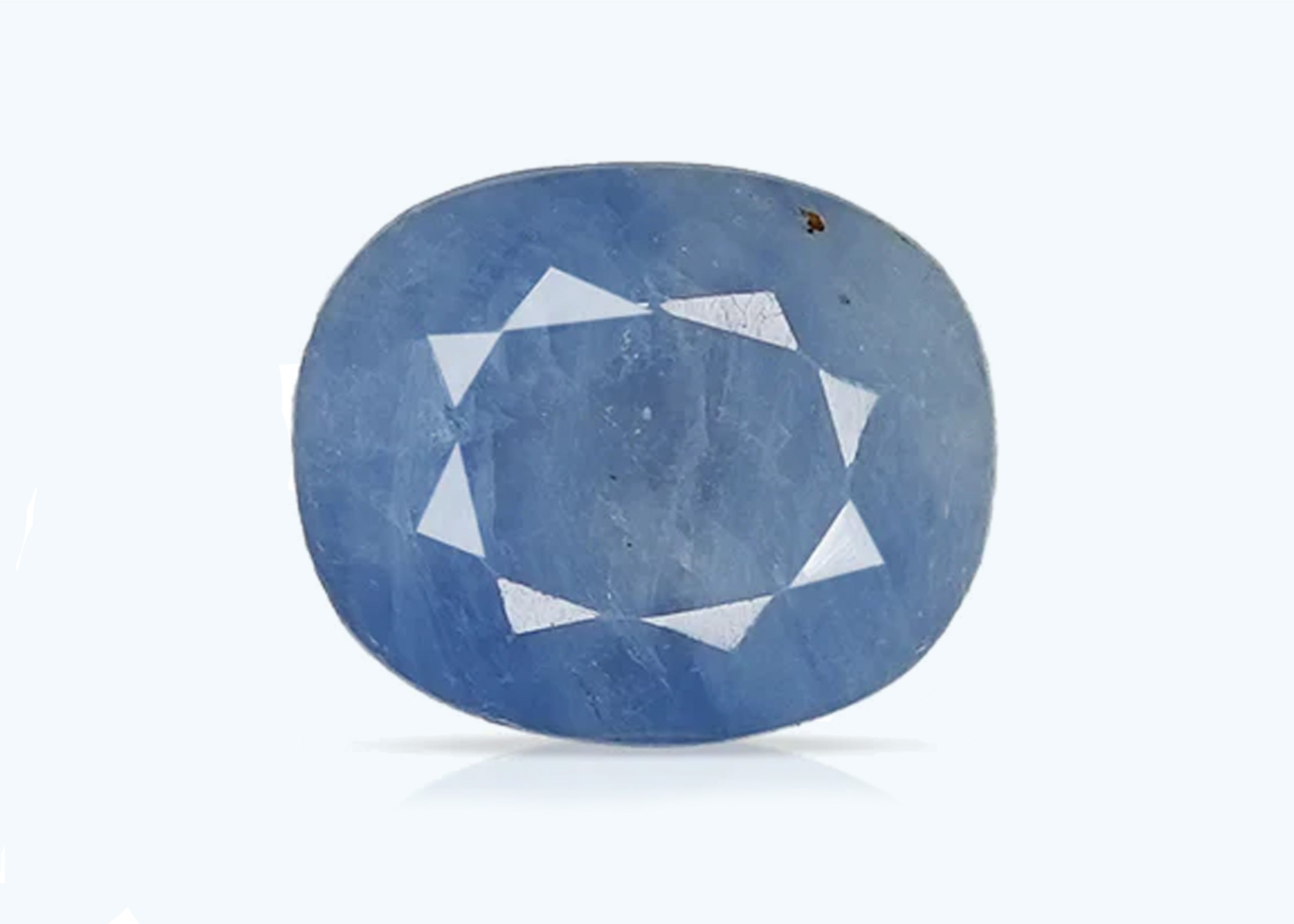 Blue Sapphire ( 6.8 Carat )