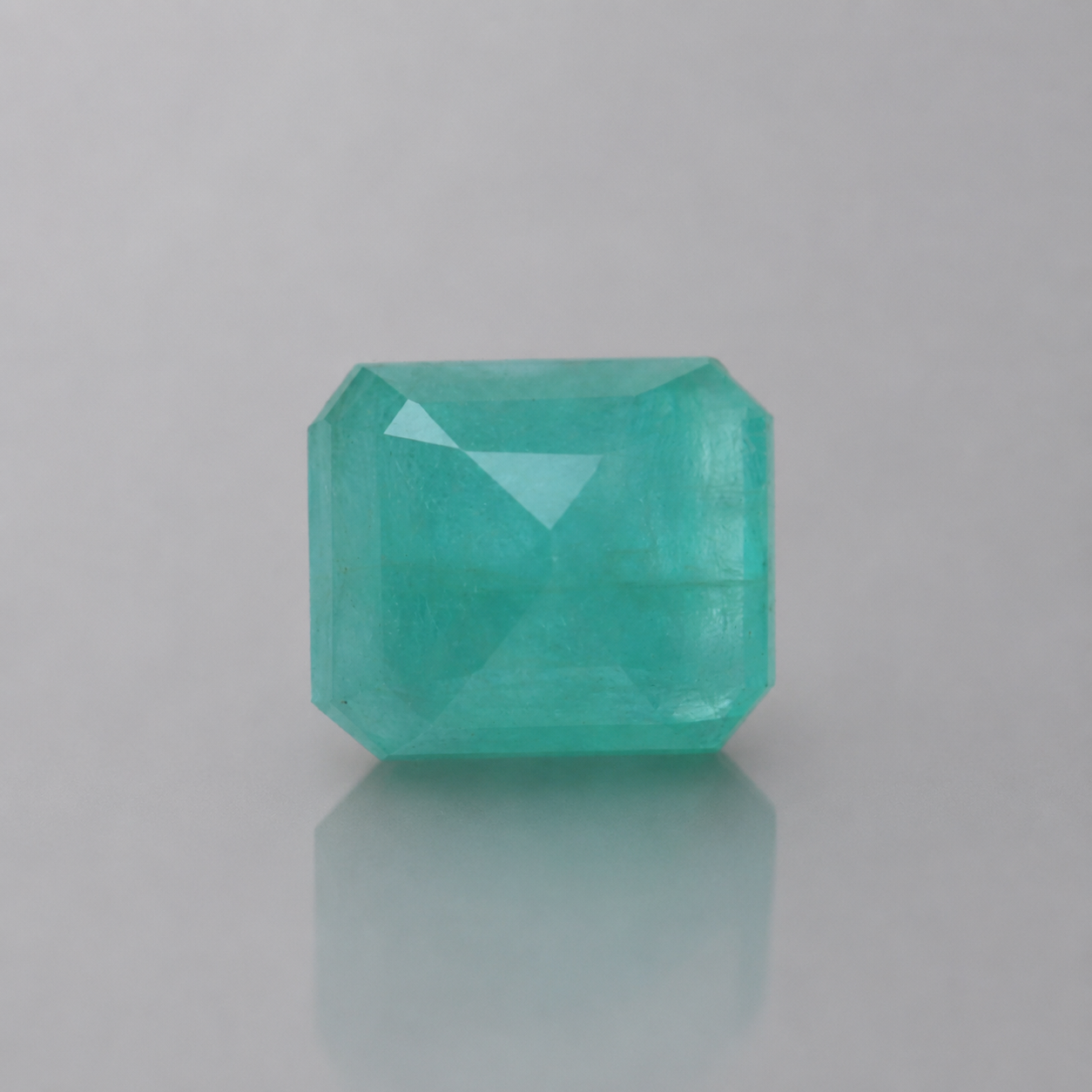 Emerald ( Panna ) - 11.24 Carat