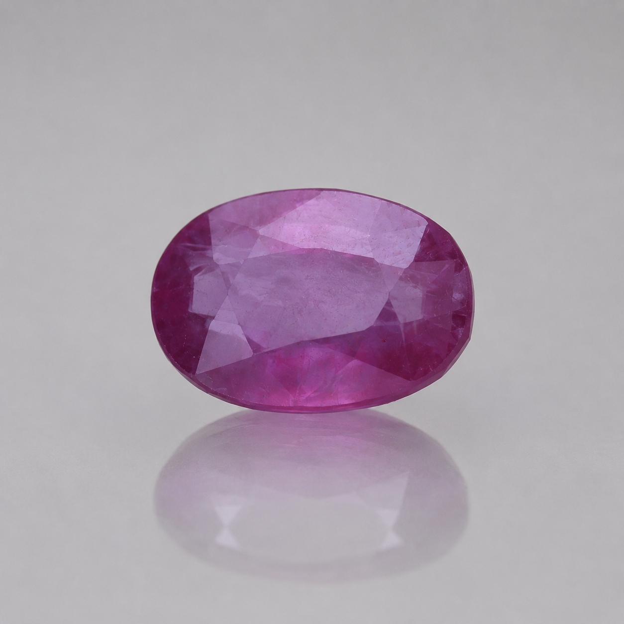 Ruby (Bangkok) - 5 Carat