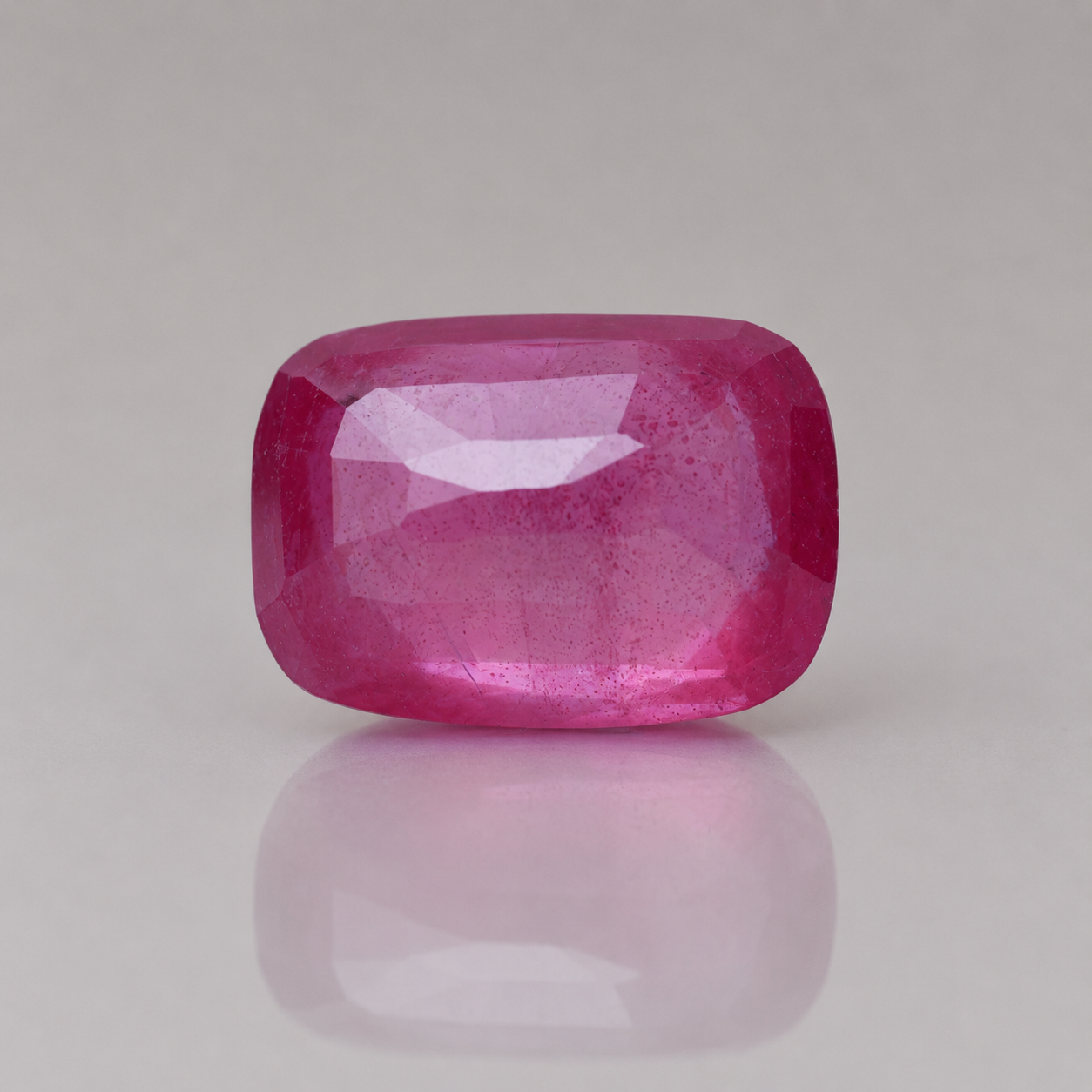 Ruby (Bangkok) - 7.34 Carat