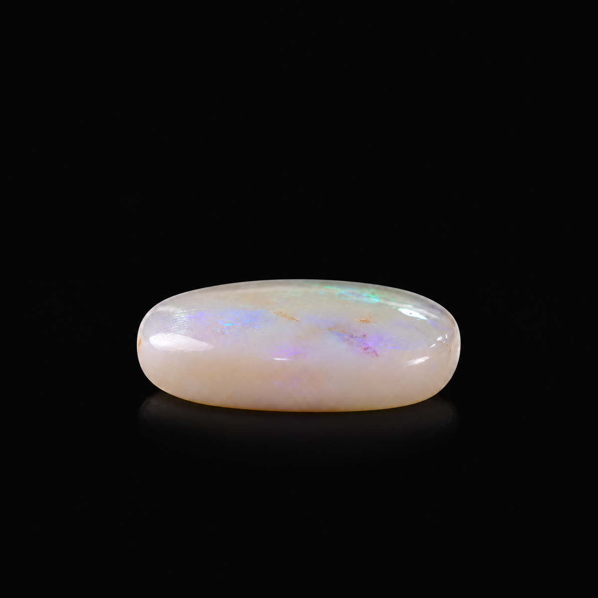 sheet:Opal_Cushion_on_Black-3.png?v=1791042222