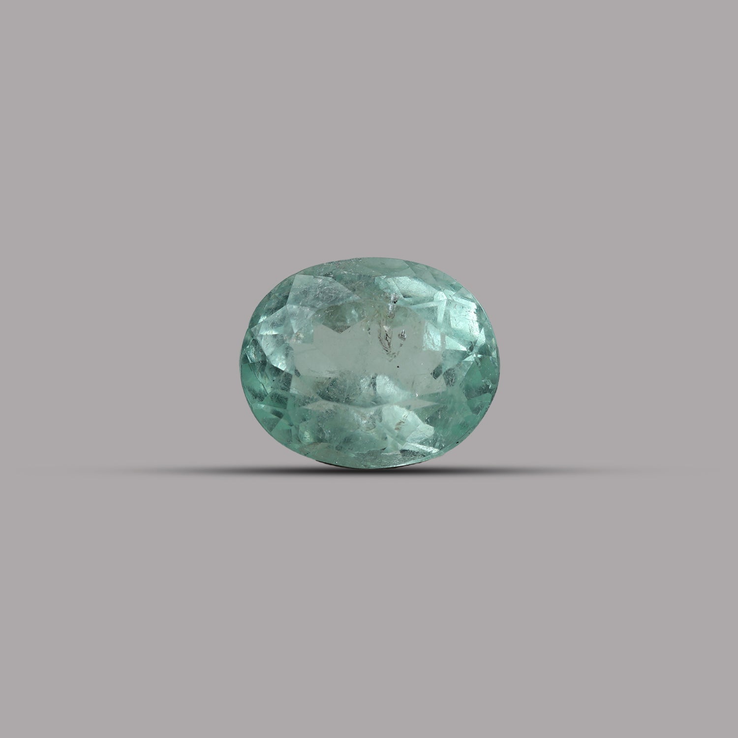 Emerald Colombia -  5.49 Carat