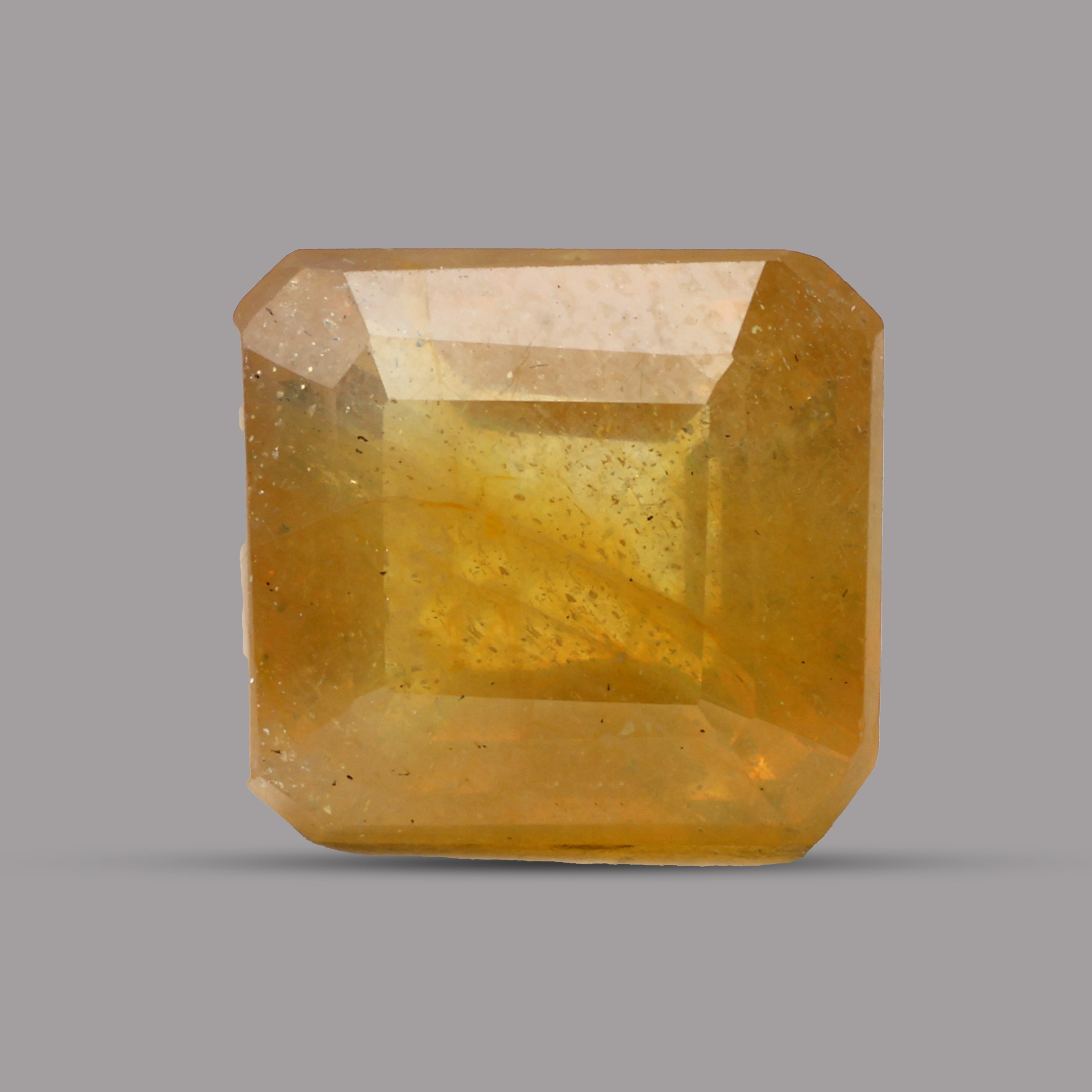 Yellow Sapphire - 5.87 Carat