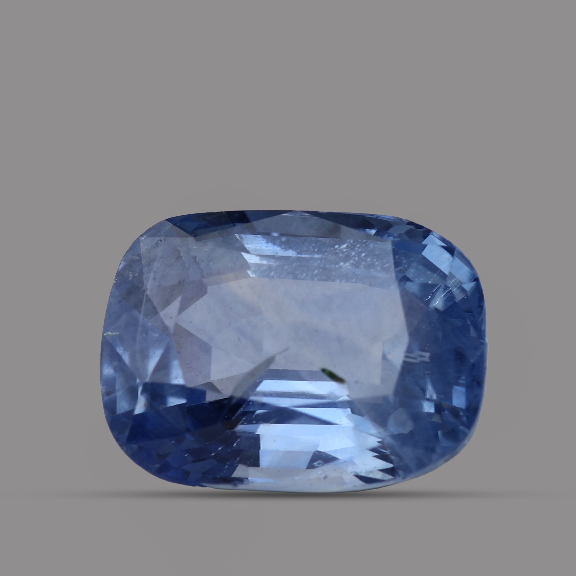 Blue Sapphire - 5.18 Carat (Ceylon)