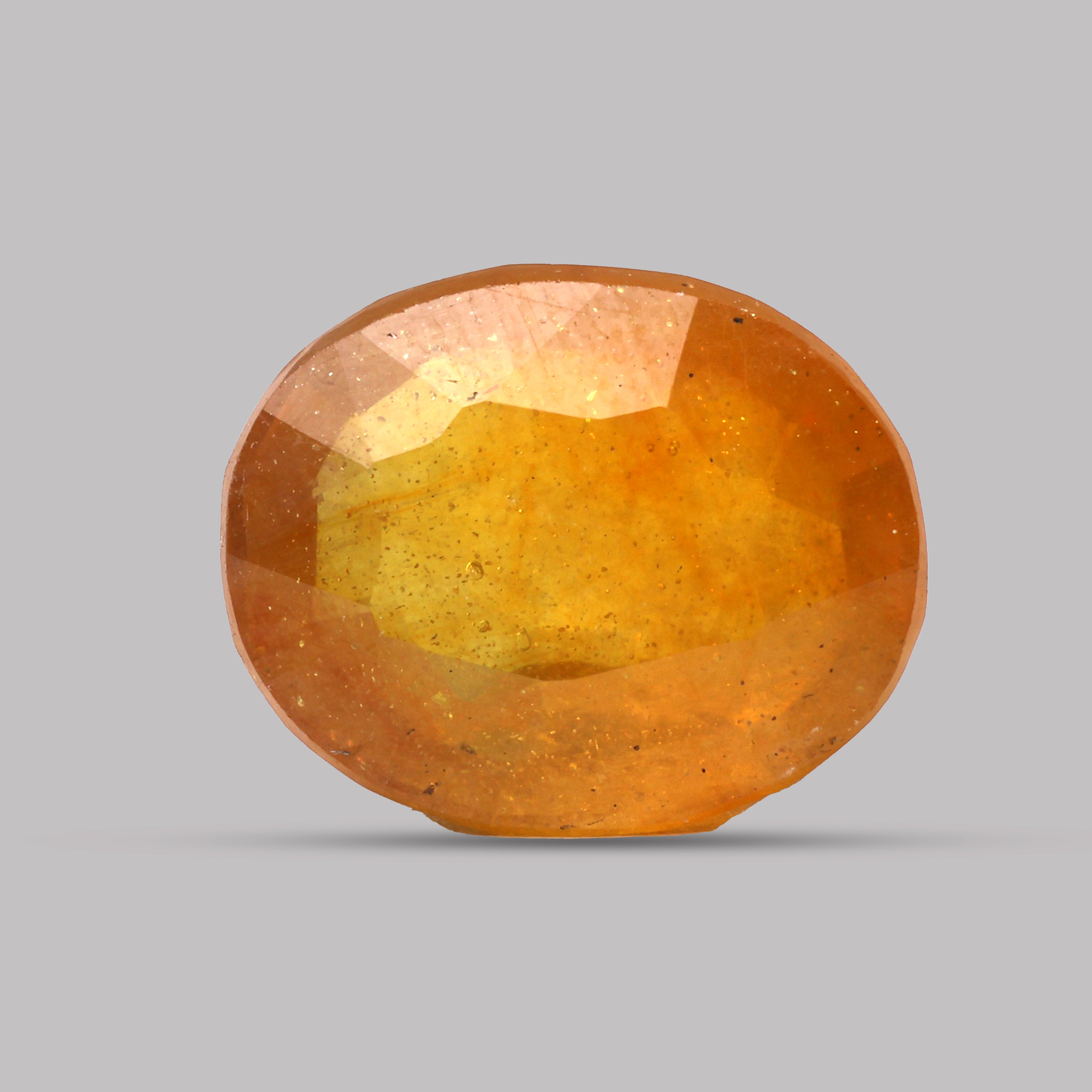 Yellow Sapphire - 7.61 Carat