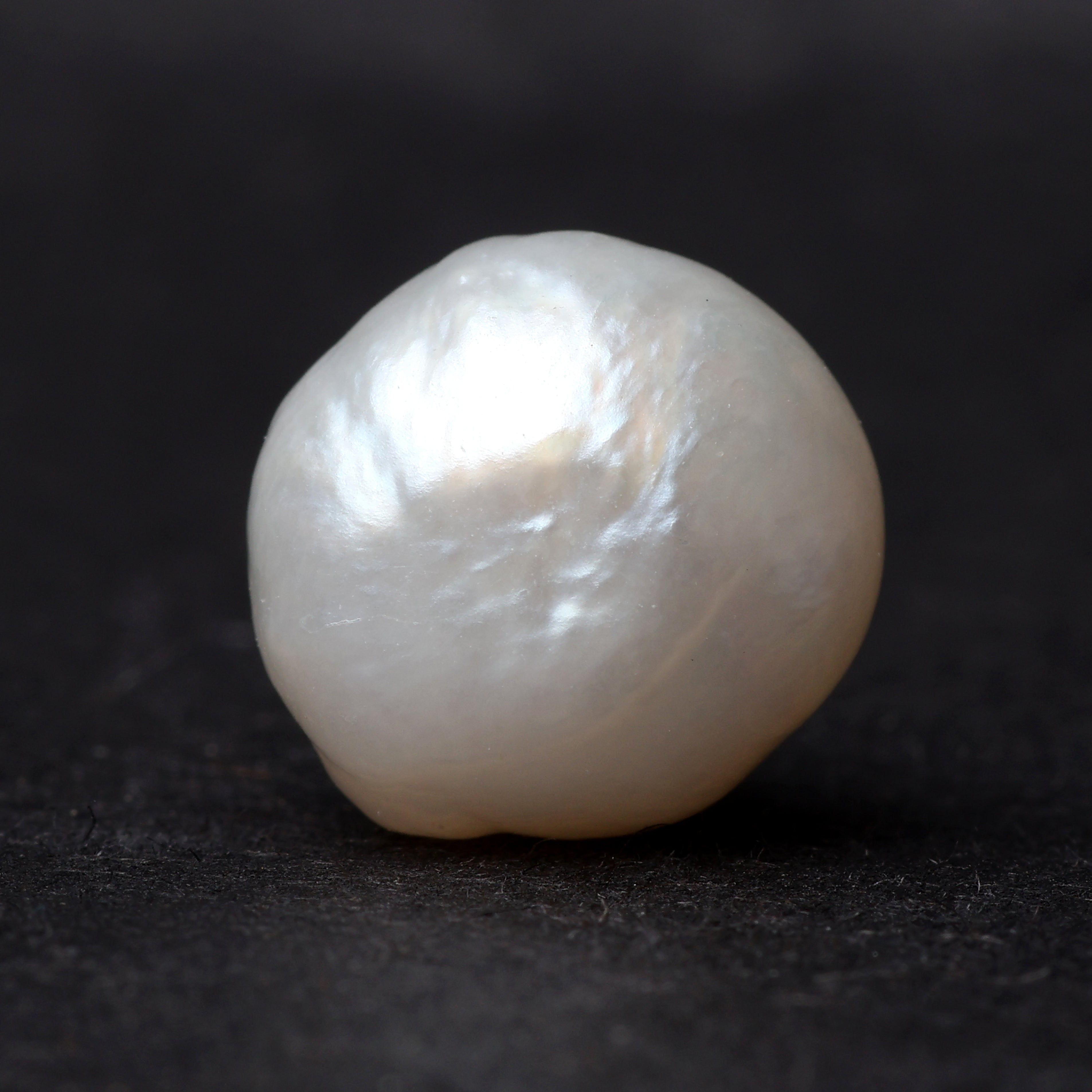 Fresh Water Pearl - 7.91 Carat