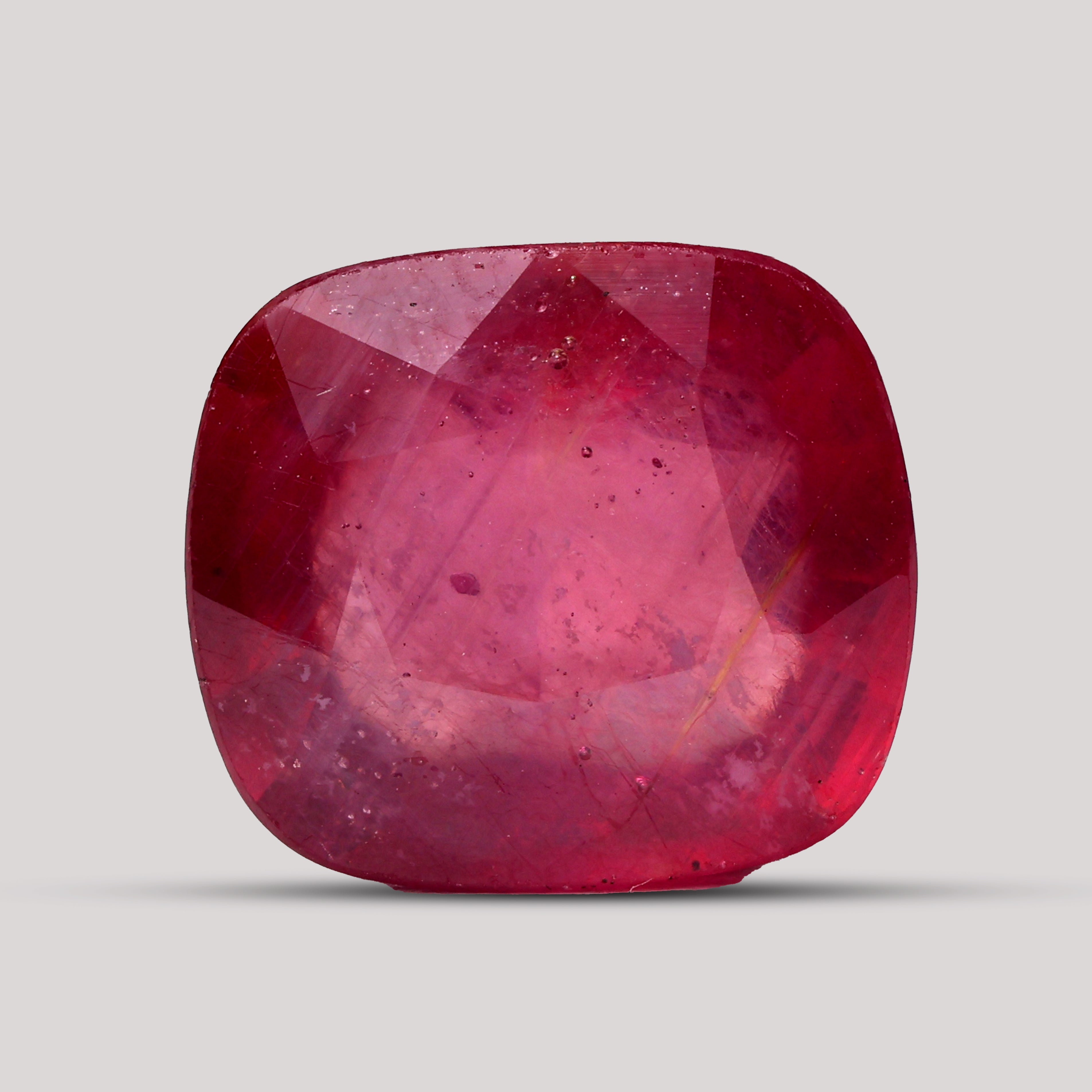 Ruby (Bangkok) - 5.89 Carat