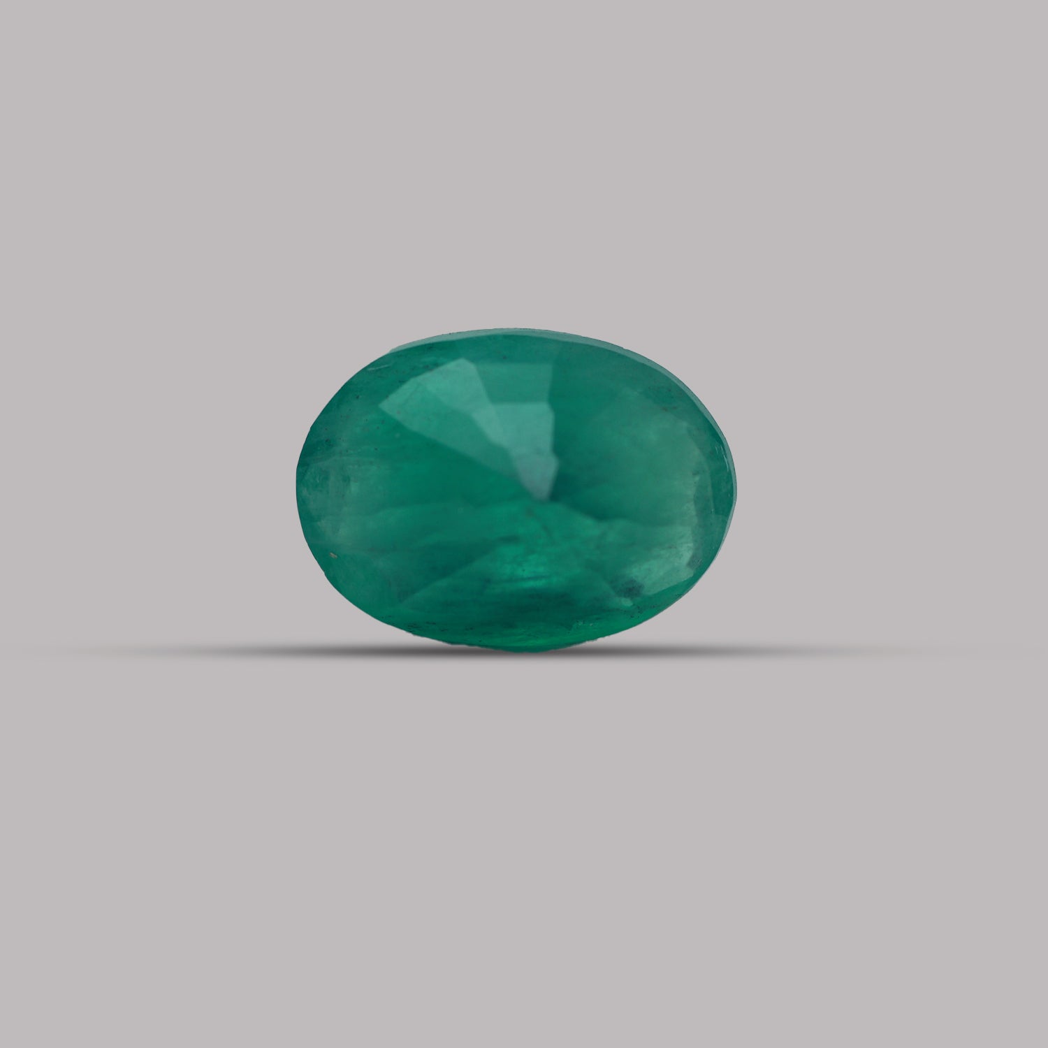 Emerald ( Panna ) - 3.55 Carat