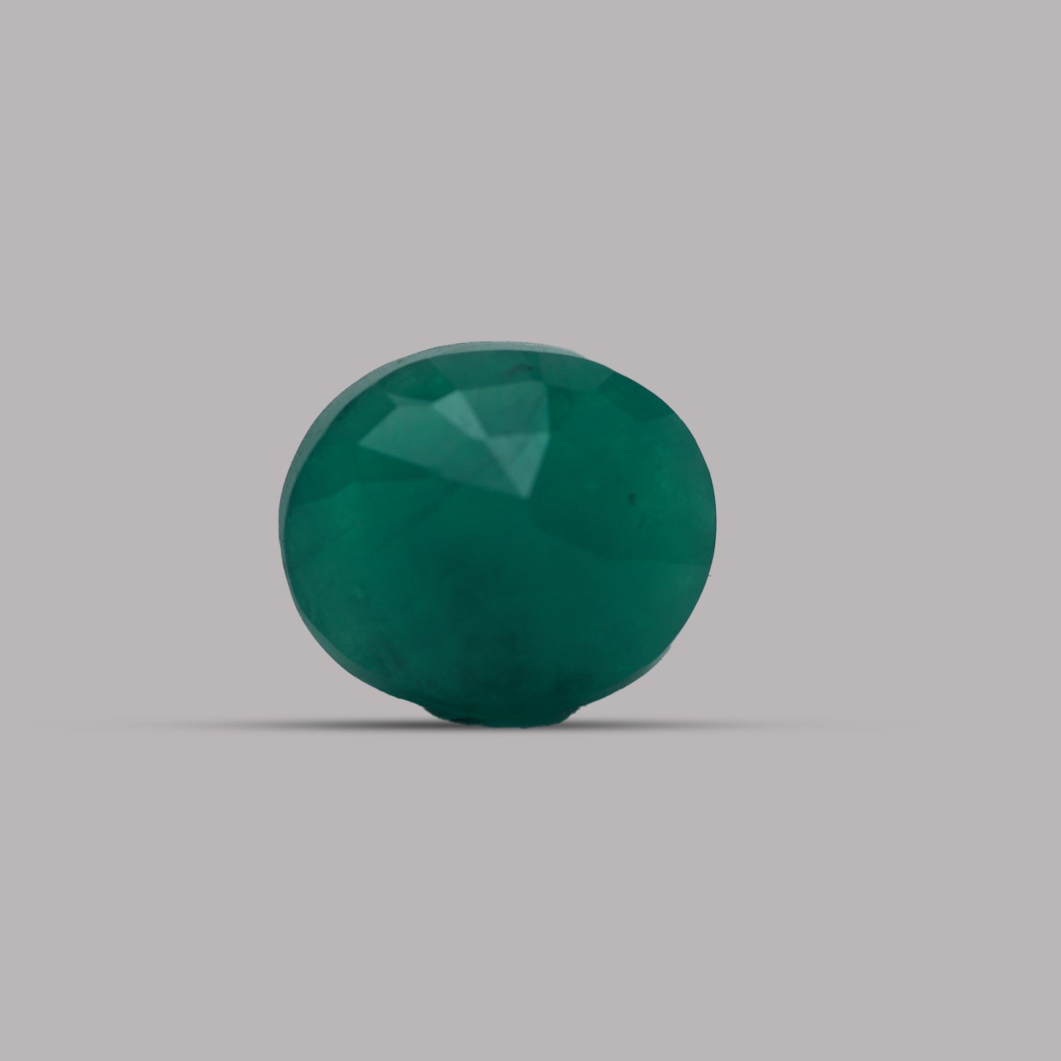Emerald ( Panna ) - 3.82 Carat