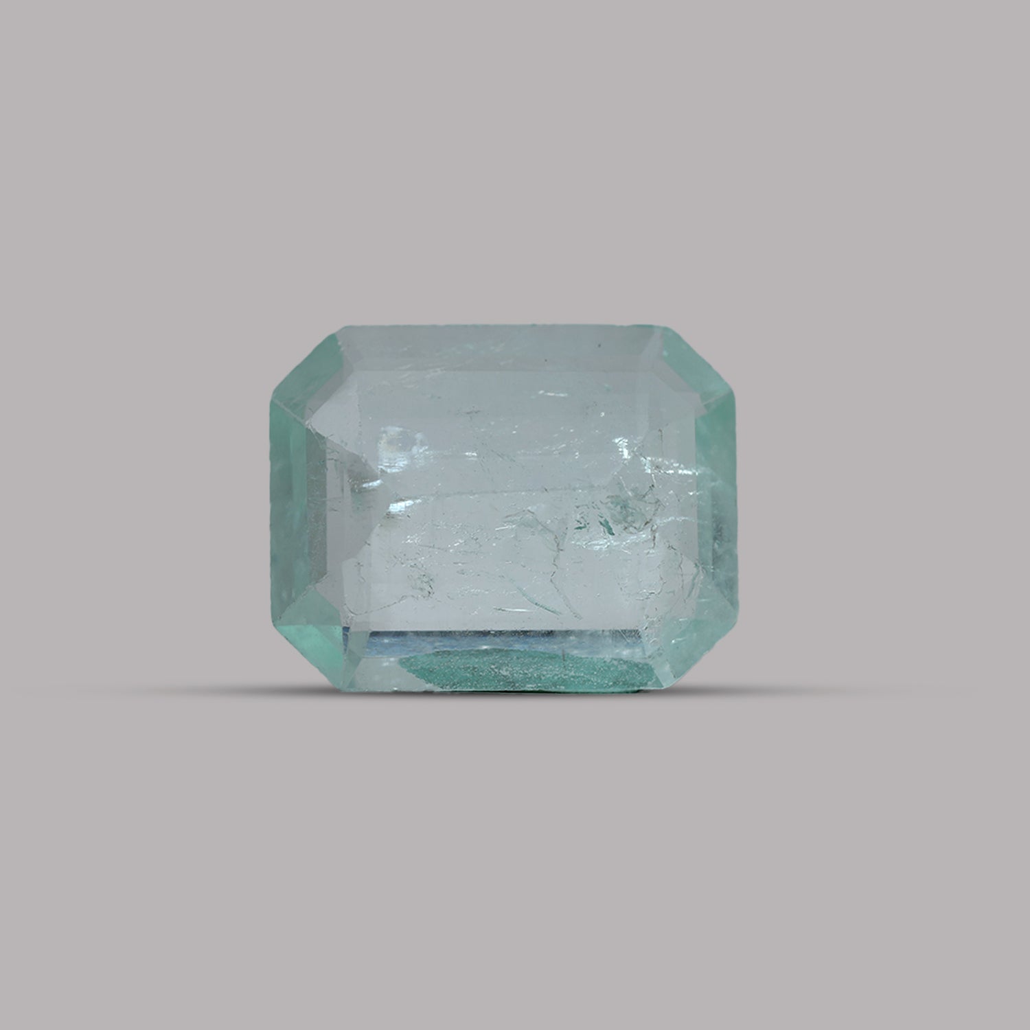 Emerald ( Panna ) - 7.04 Carat