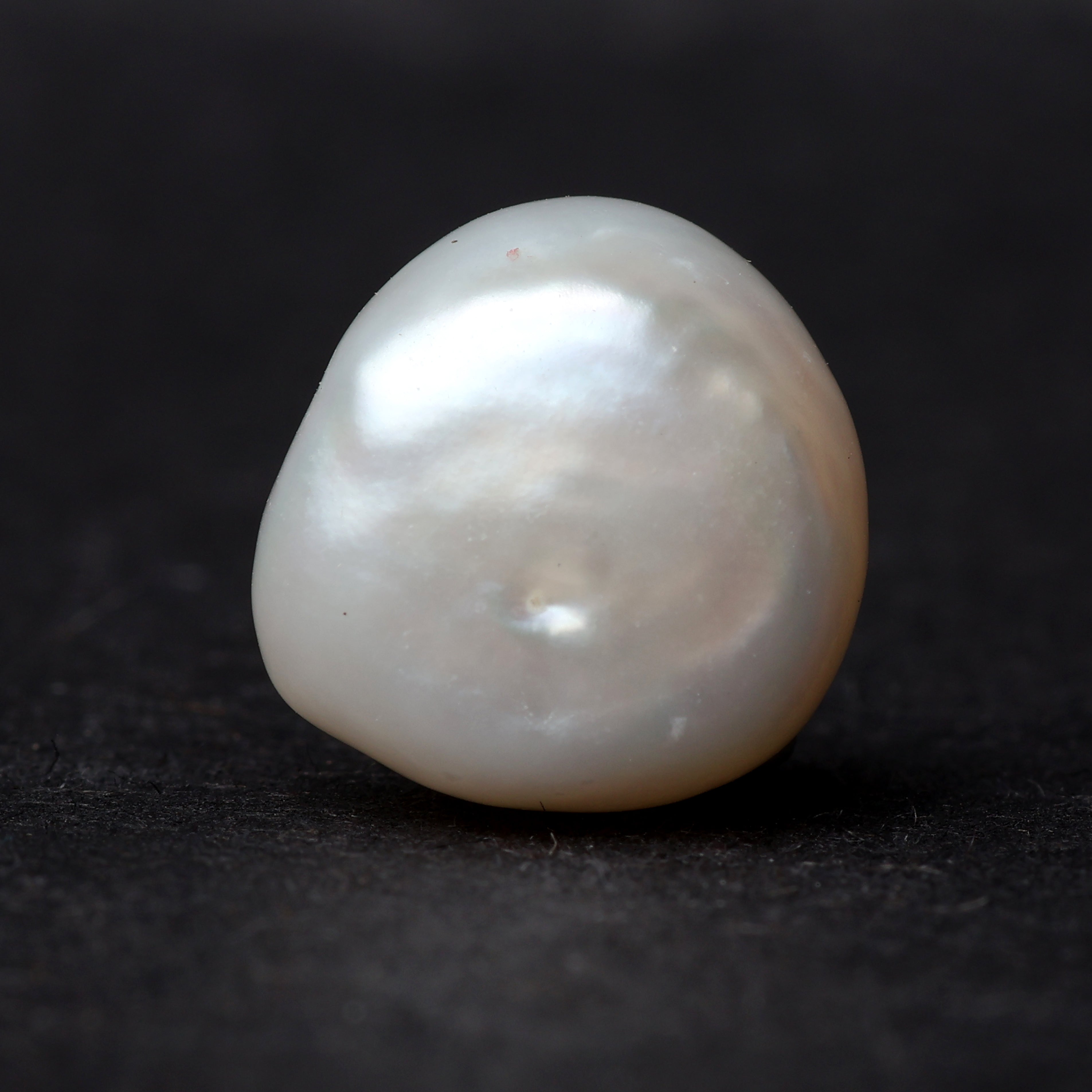 Fresh Water Pearl - 7.31 Carat