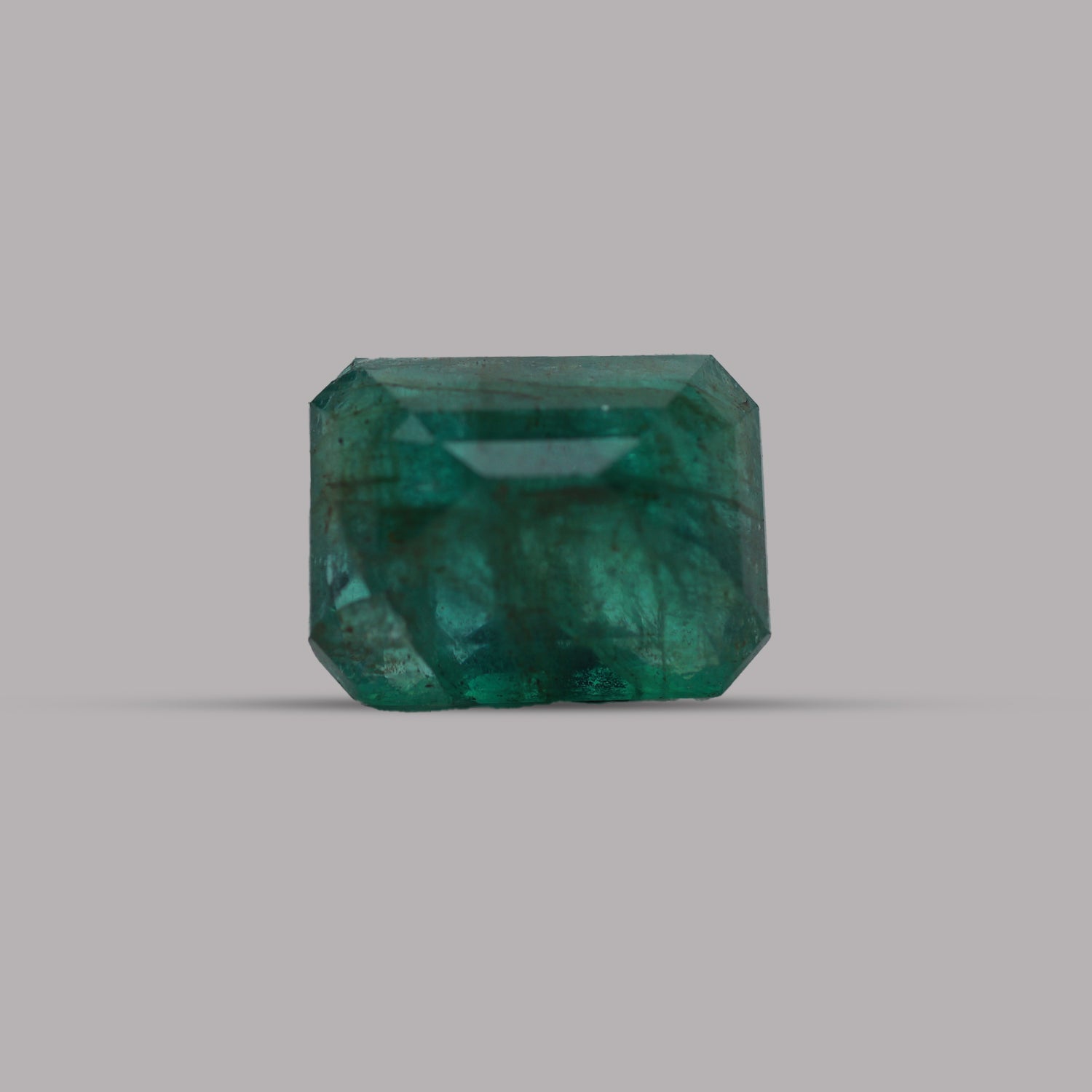Emerald ( Panna ) - 4.83 Carat