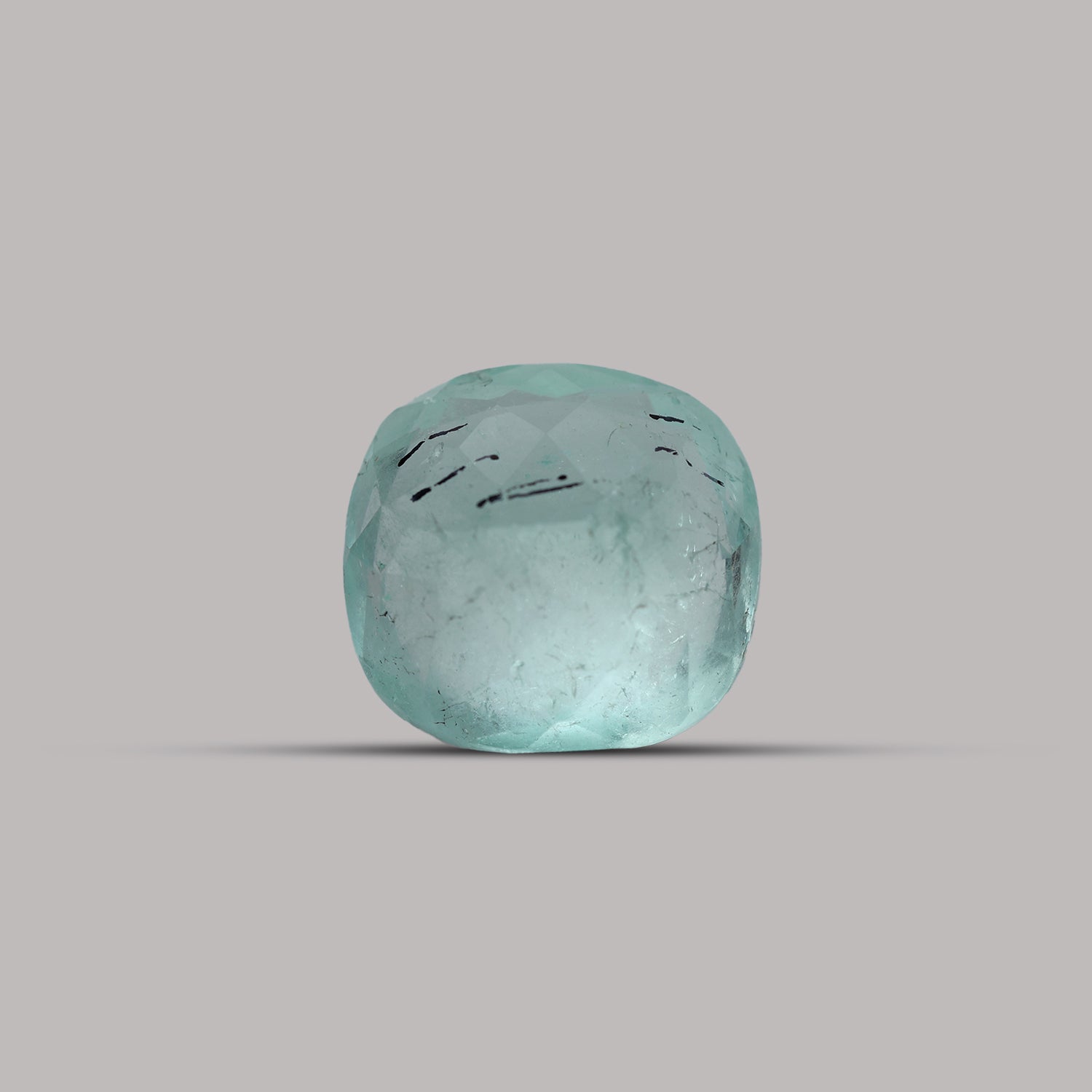 Emerald ( Panna ) - 8.68 Carat