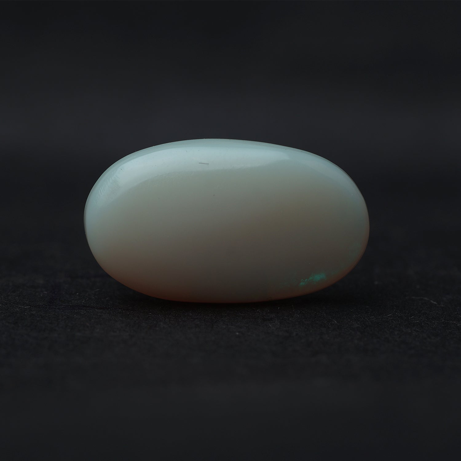 Opal  11.85 Carat