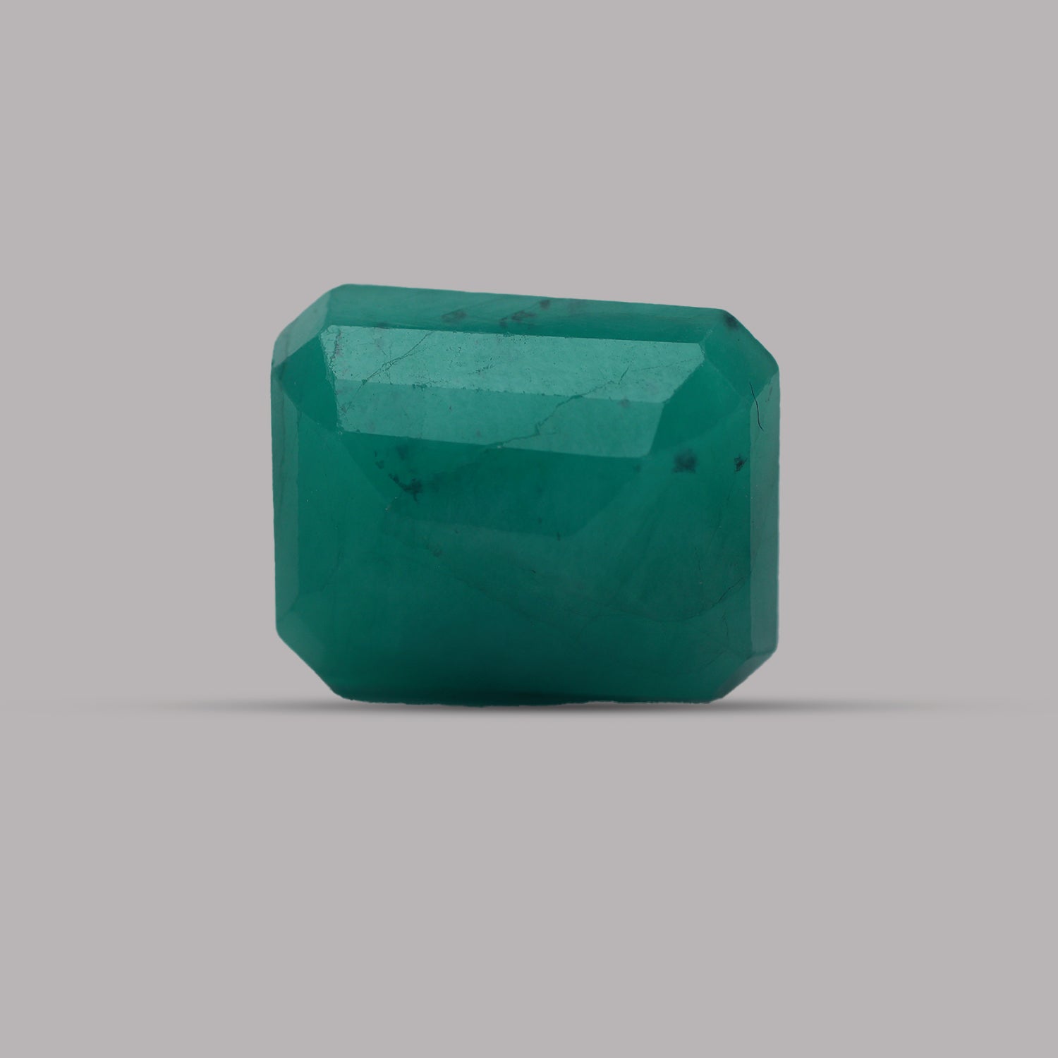 Emerald ( Panna ) - 6.33 Carat