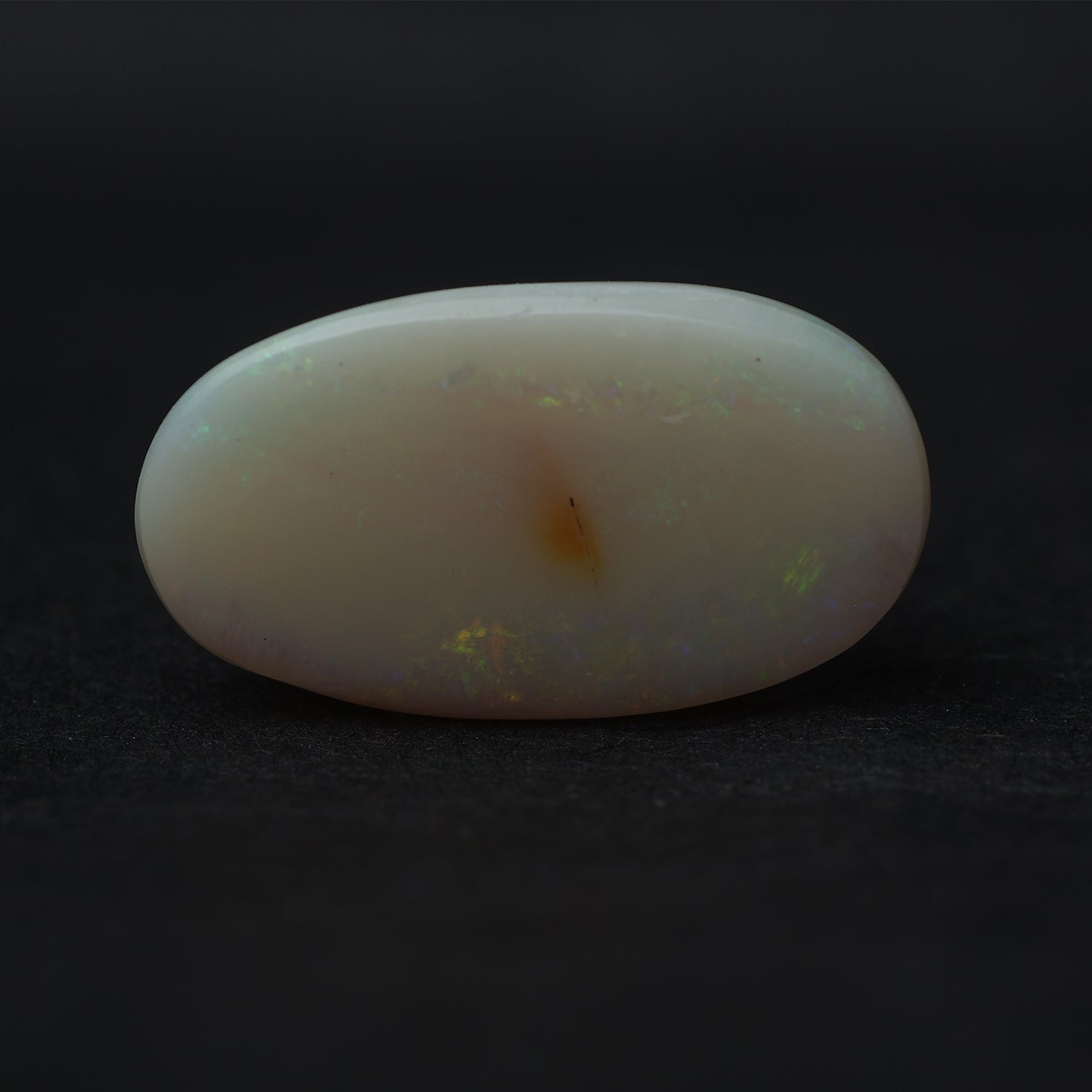 Opal  7.95 Carat