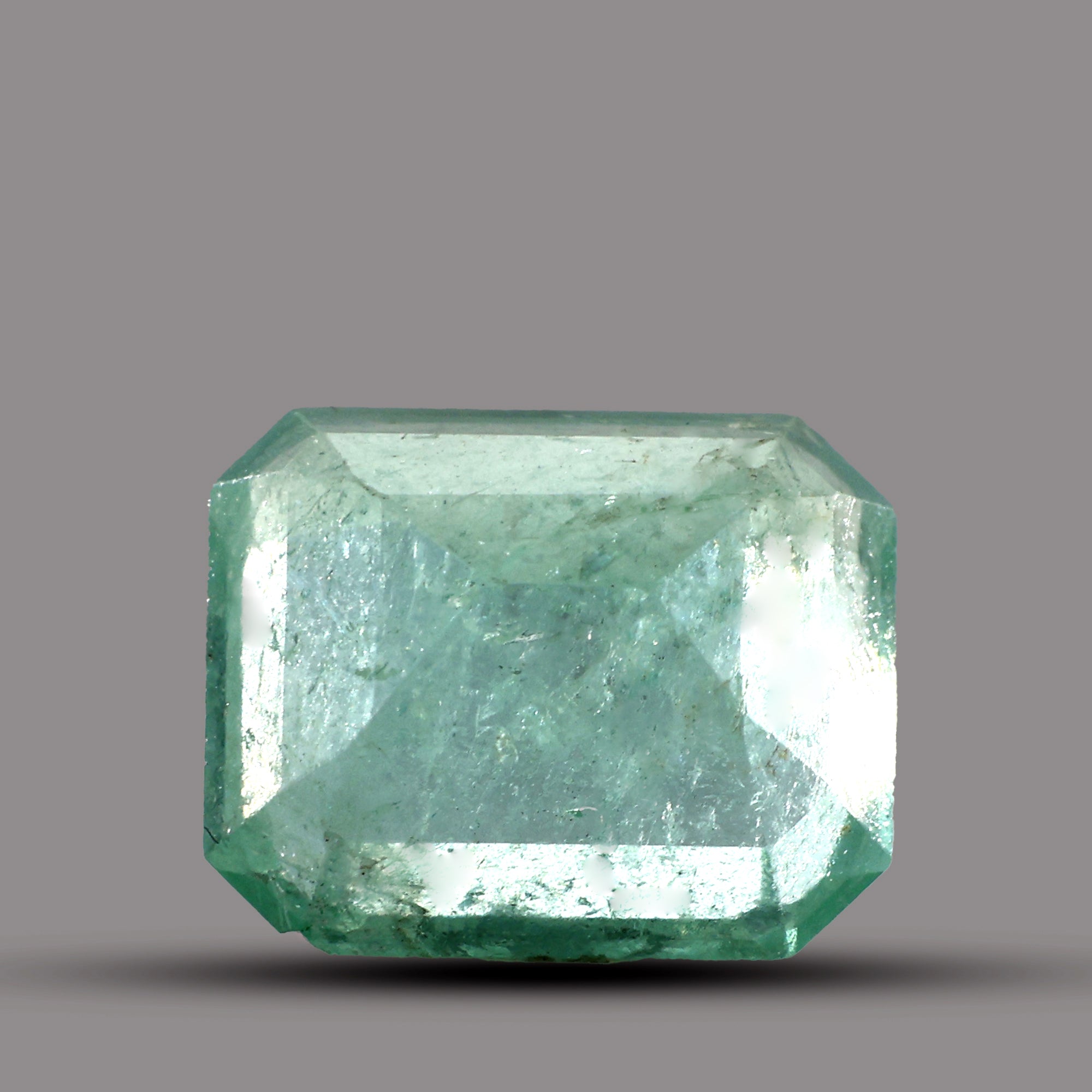 Emerald Colombia -  5  Carat