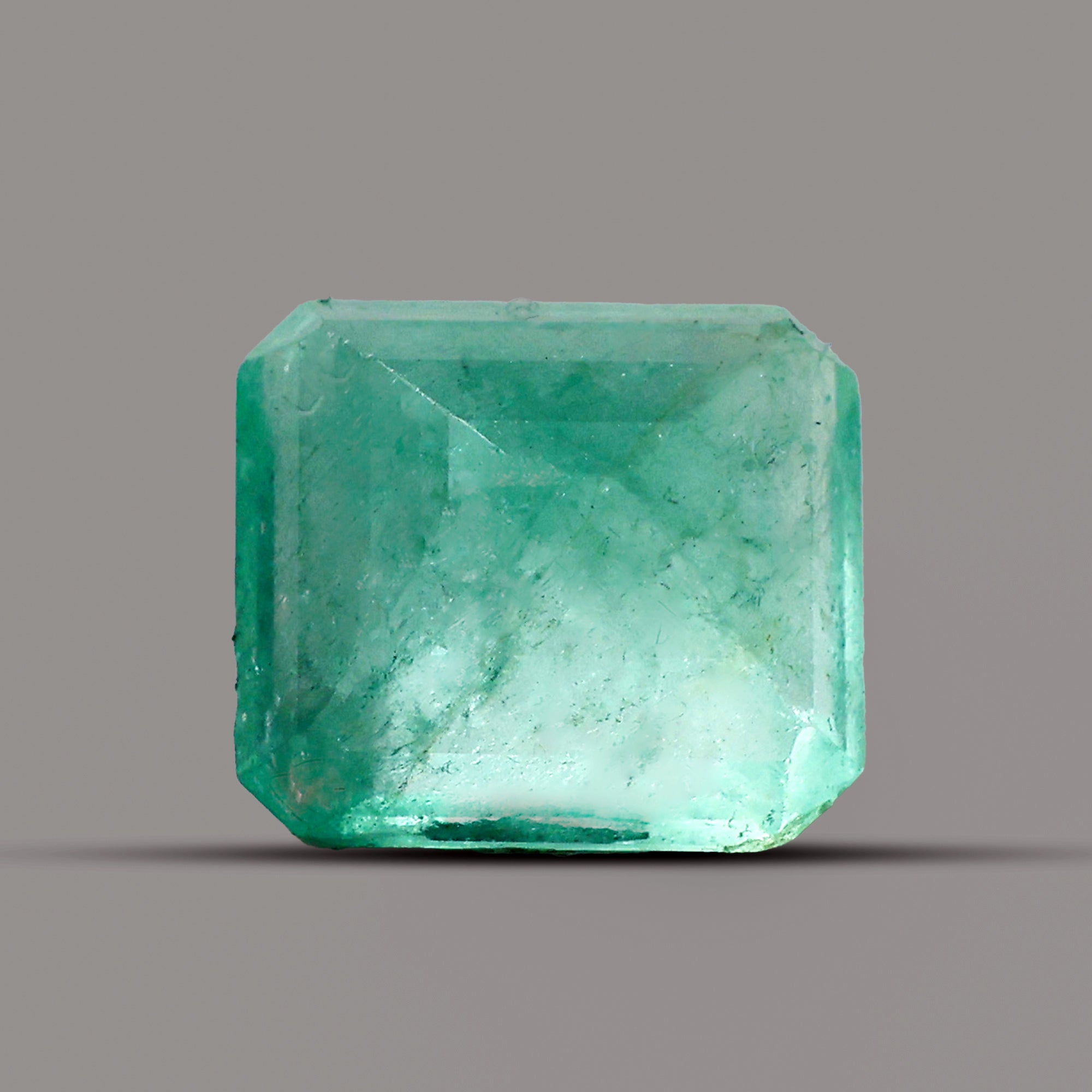 Emerald Colombian -  3.95 Carat