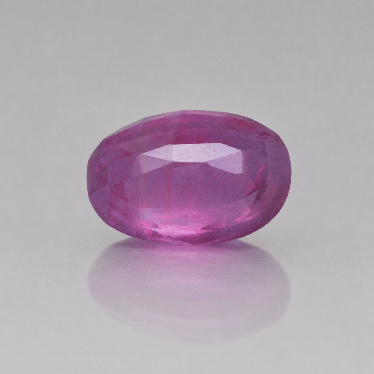 Ruby (Bangkok) - 5 Carat