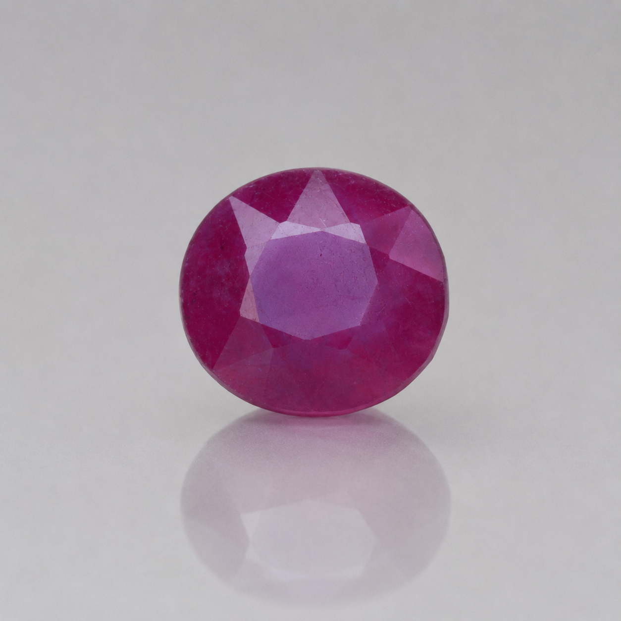 Ruby (Bangkok) - 6.52 Carat