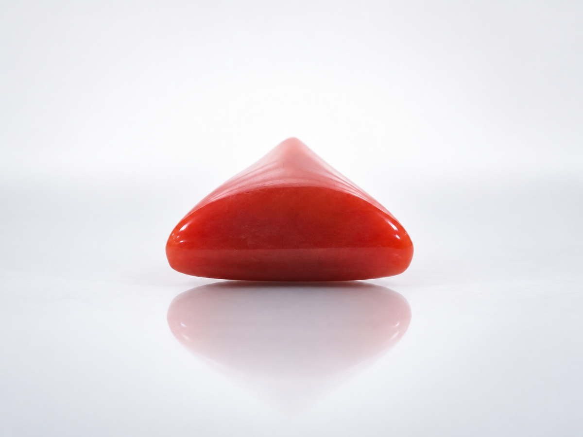 NATURAL ITALIAN RED CORAL (TRIANGLE)