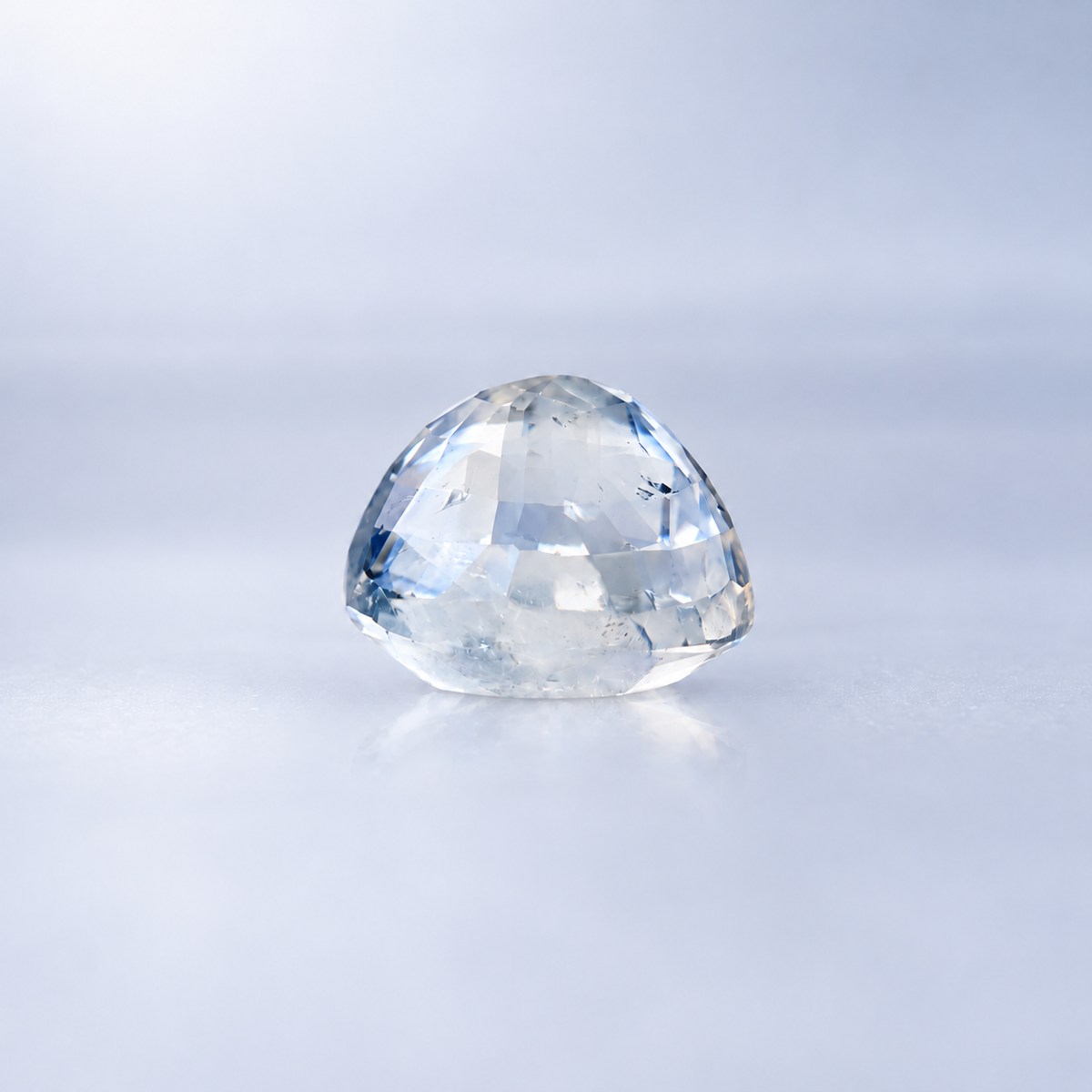 Ceylon Bi-Colour Sapphire (Pitambari Neelam) 6 ct